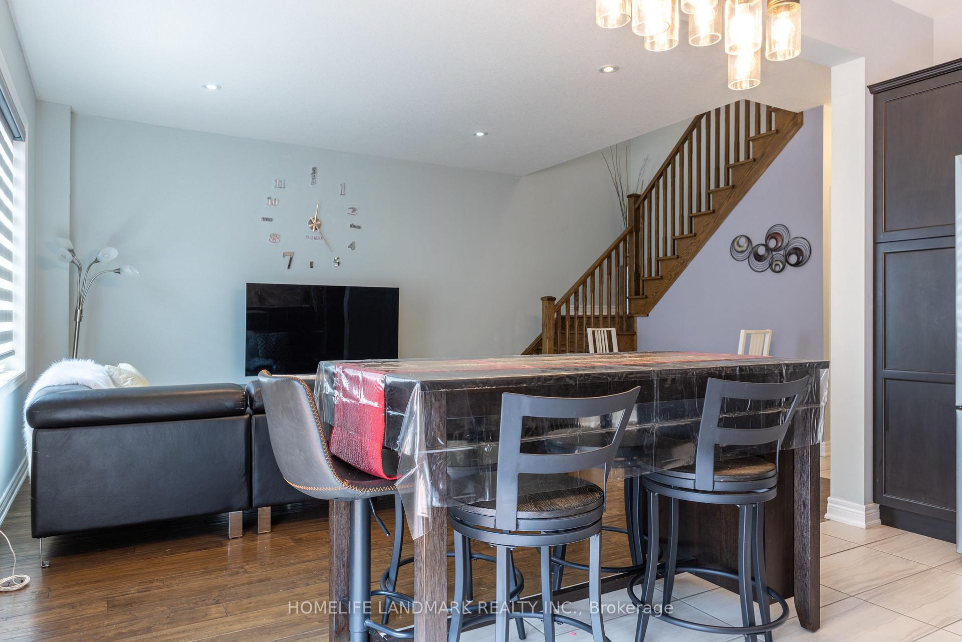 Photo 14 of Unit 19, 421 Kitty Murray Lane, Hamilton, Meadowlands — HOMEH