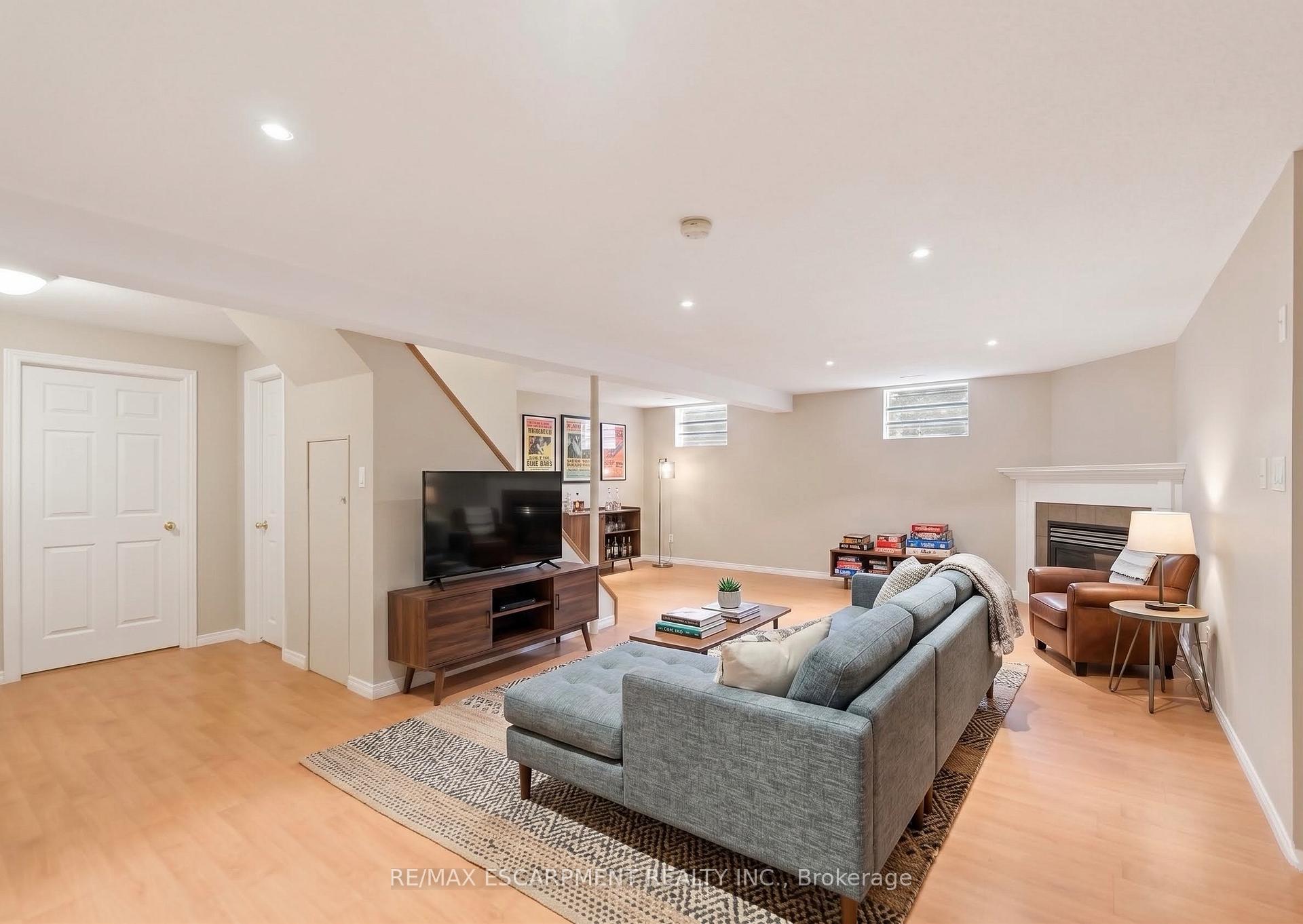 Photo 19 of 80 Lister Avenue, Hamilton, Allison — HOMEH