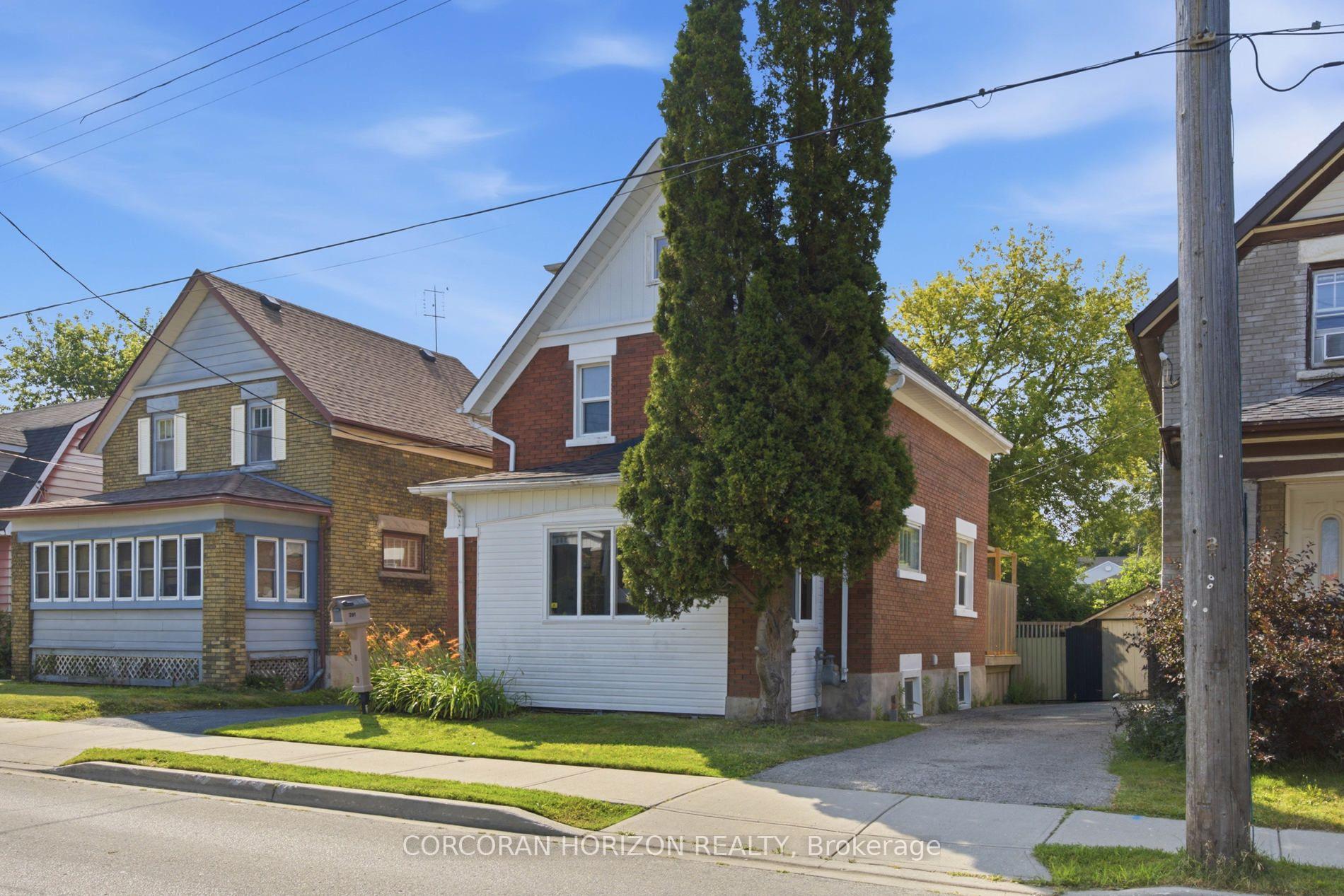 Photo 2 of 281 Guelph Street, Kitchener, Fairfield — HOMEH
