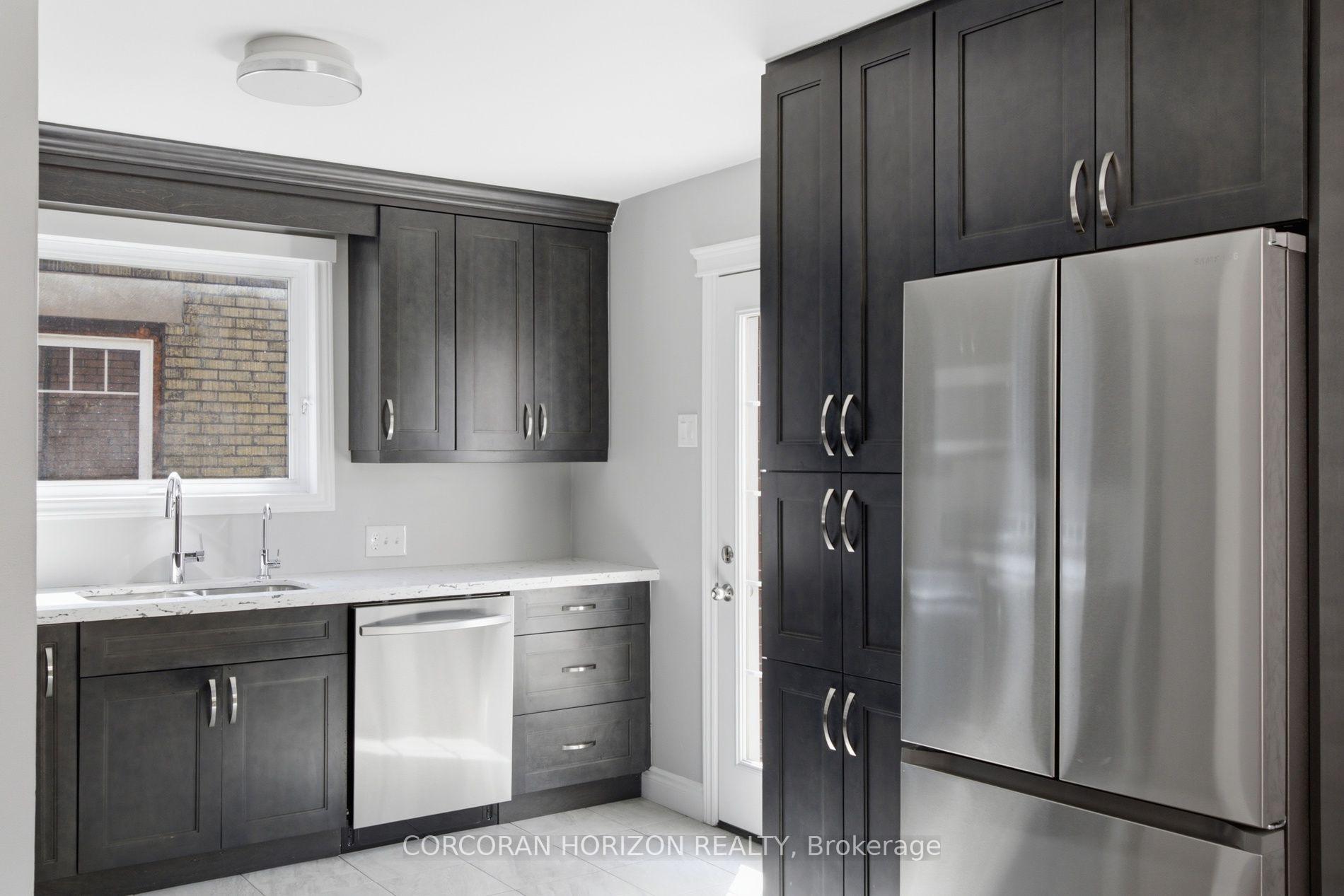Photo 10 of 281 Guelph Street, Kitchener, Fairfield — HOMEH