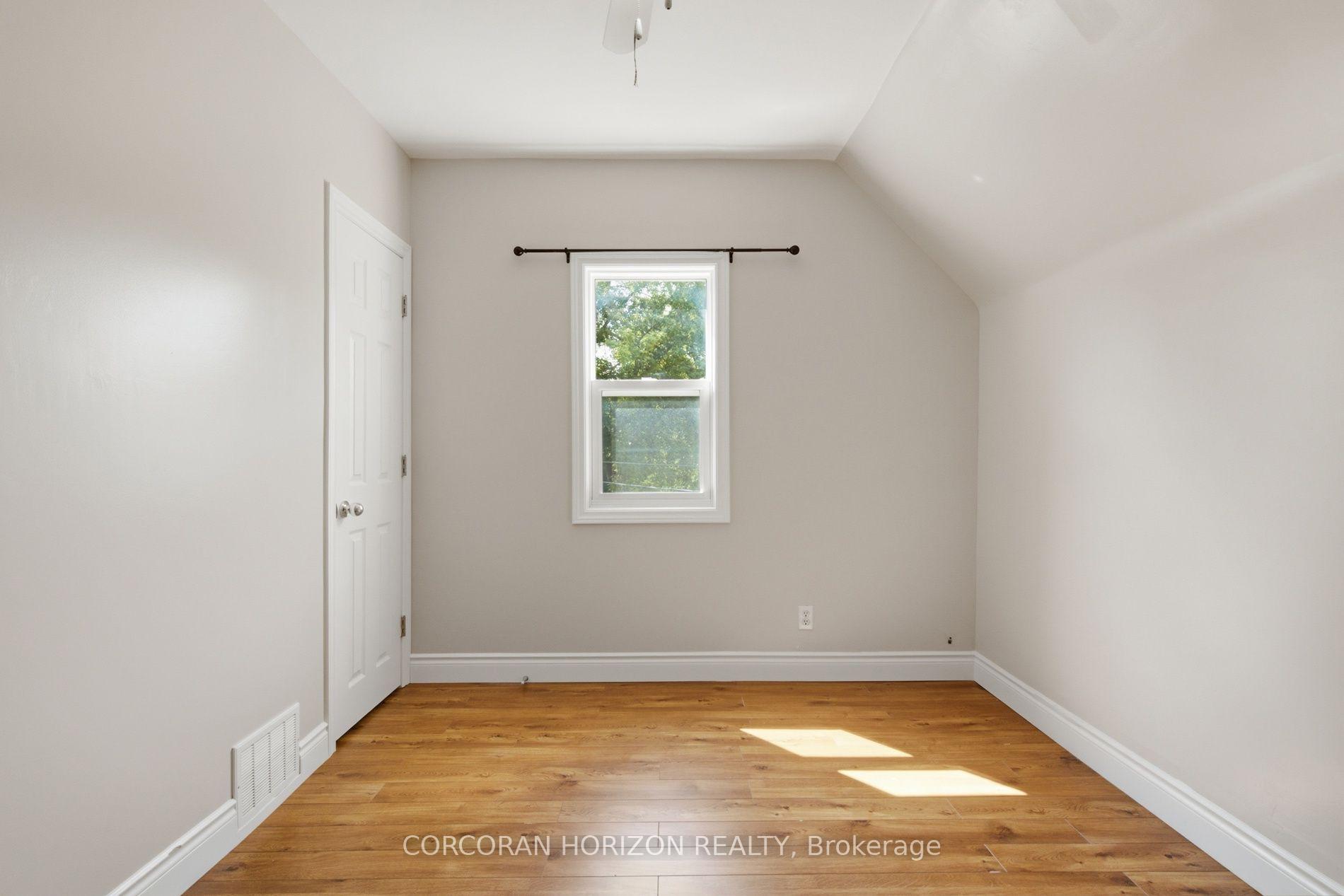 Photo 19 of 281 Guelph Street, Kitchener, Fairfield — HOMEH