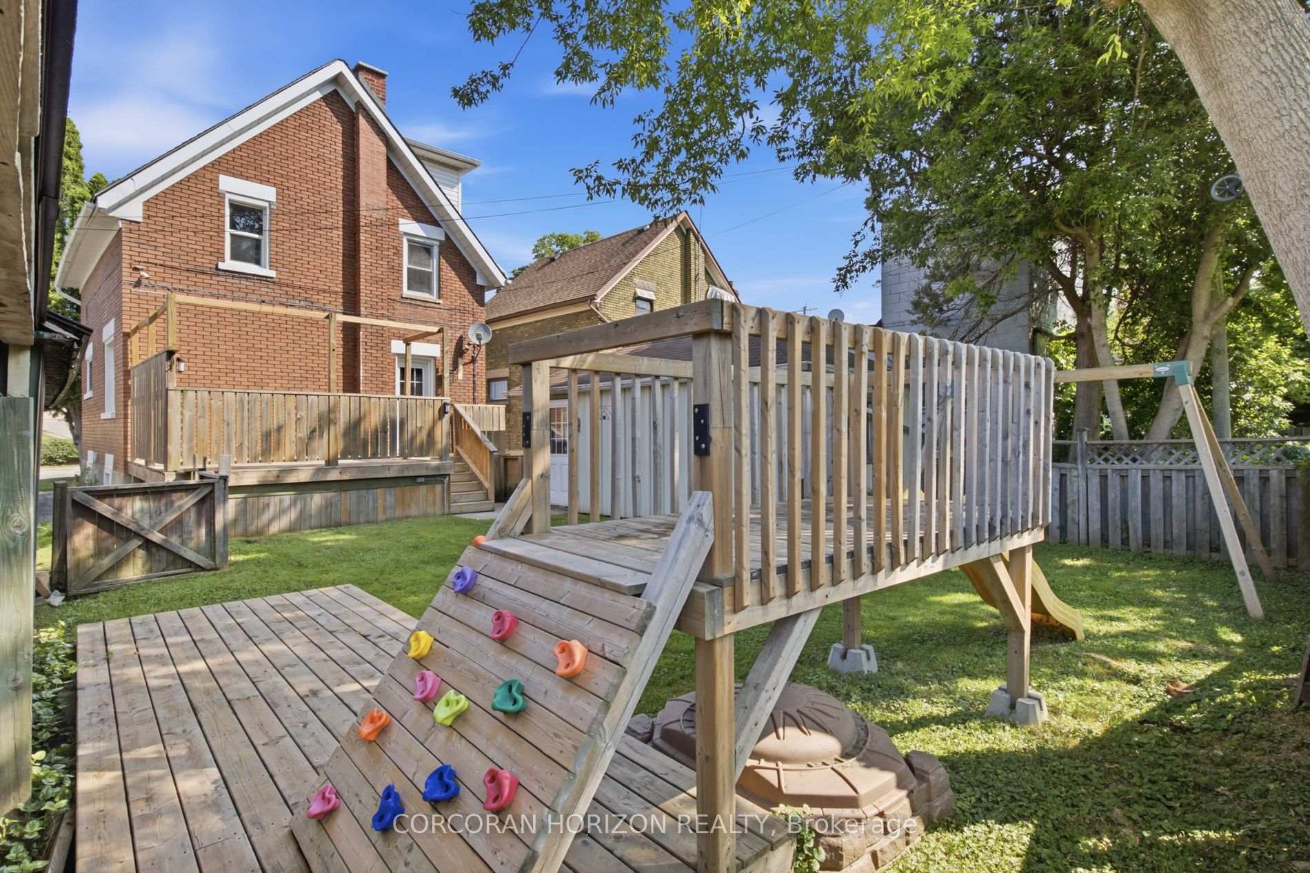 Photo 44 of 281 Guelph Street, Kitchener, Fairfield — HOMEH