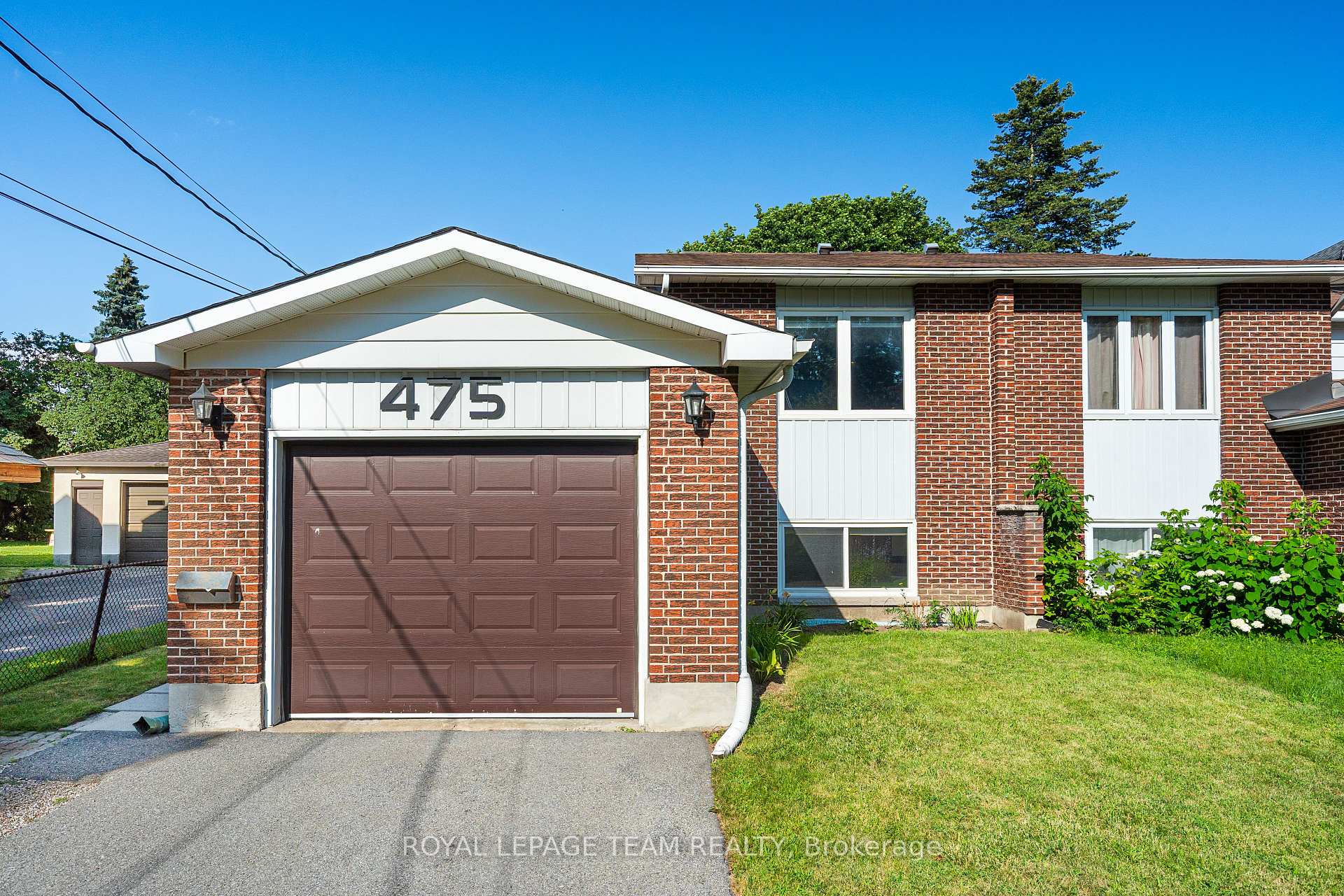 Photo 2 of 475 Melbourne Avenue, Ottawa, McKellar/Highland — HOMEH
