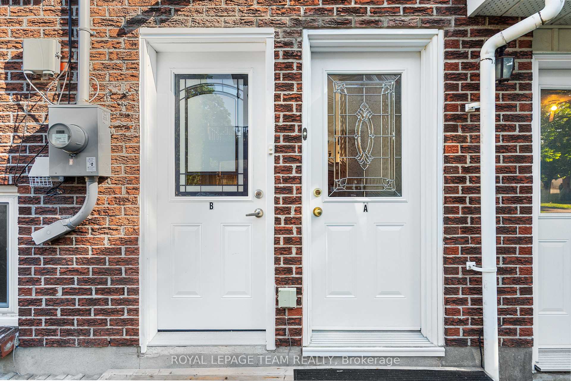 Photo 5 of 475 Melbourne Avenue, Ottawa, McKellar/Highland — HOMEH