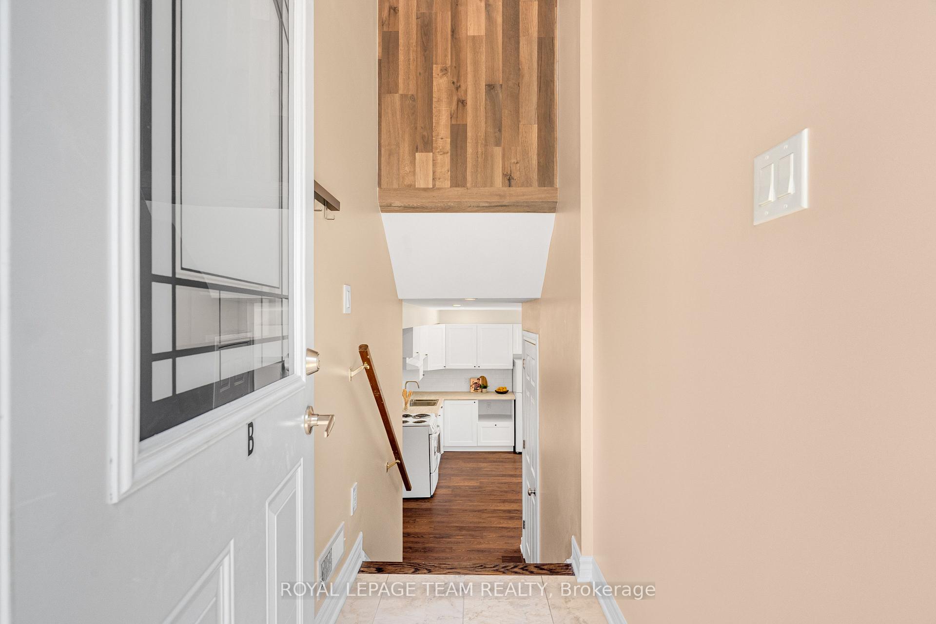 Photo 24 of 475 Melbourne Avenue, Ottawa, McKellar/Highland — HOMEH
