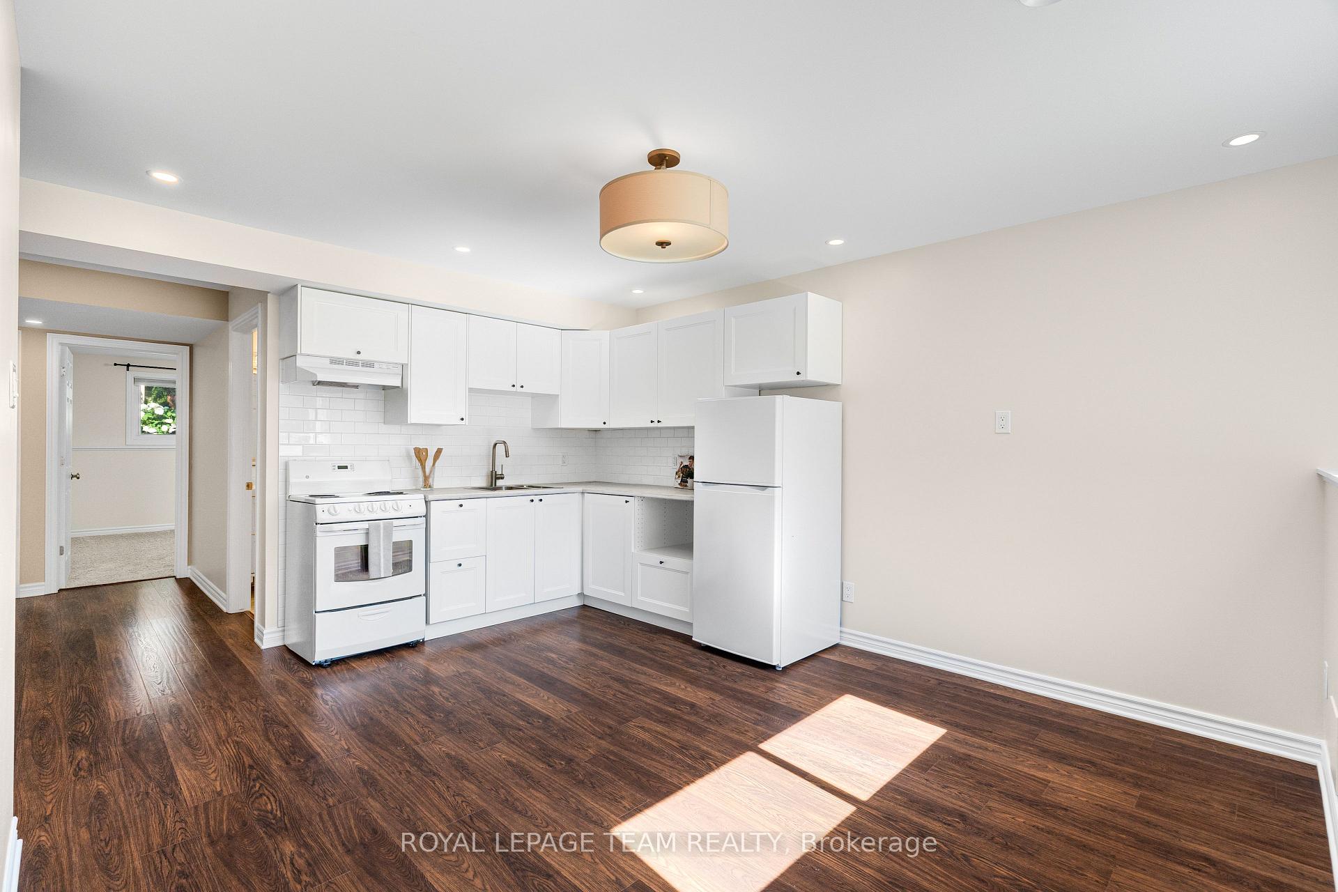 Photo 29 of 475 Melbourne Avenue, Ottawa, McKellar/Highland — HOMEH