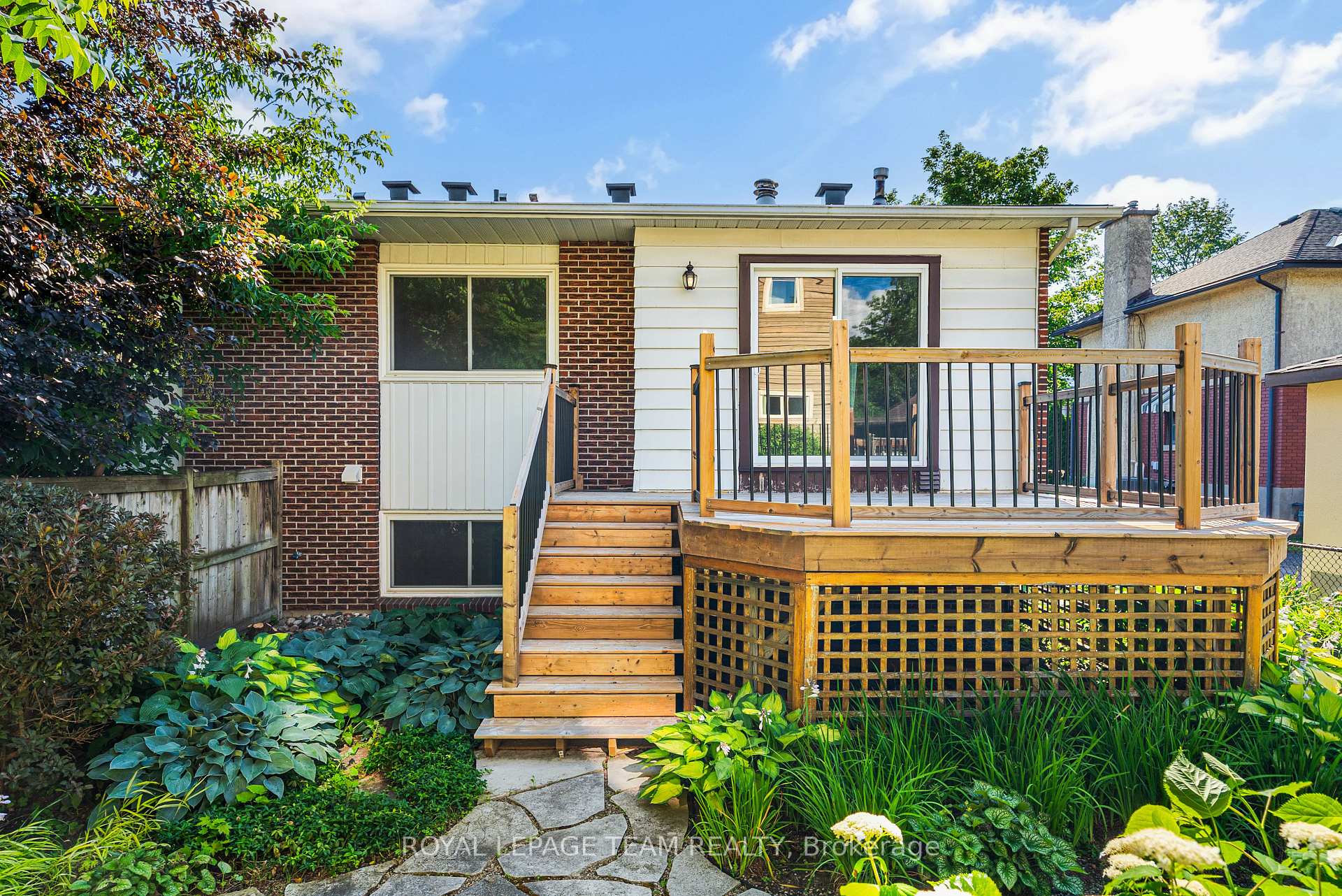 Photo 41 of 475 Melbourne Avenue, Ottawa, McKellar/Highland — HOMEH