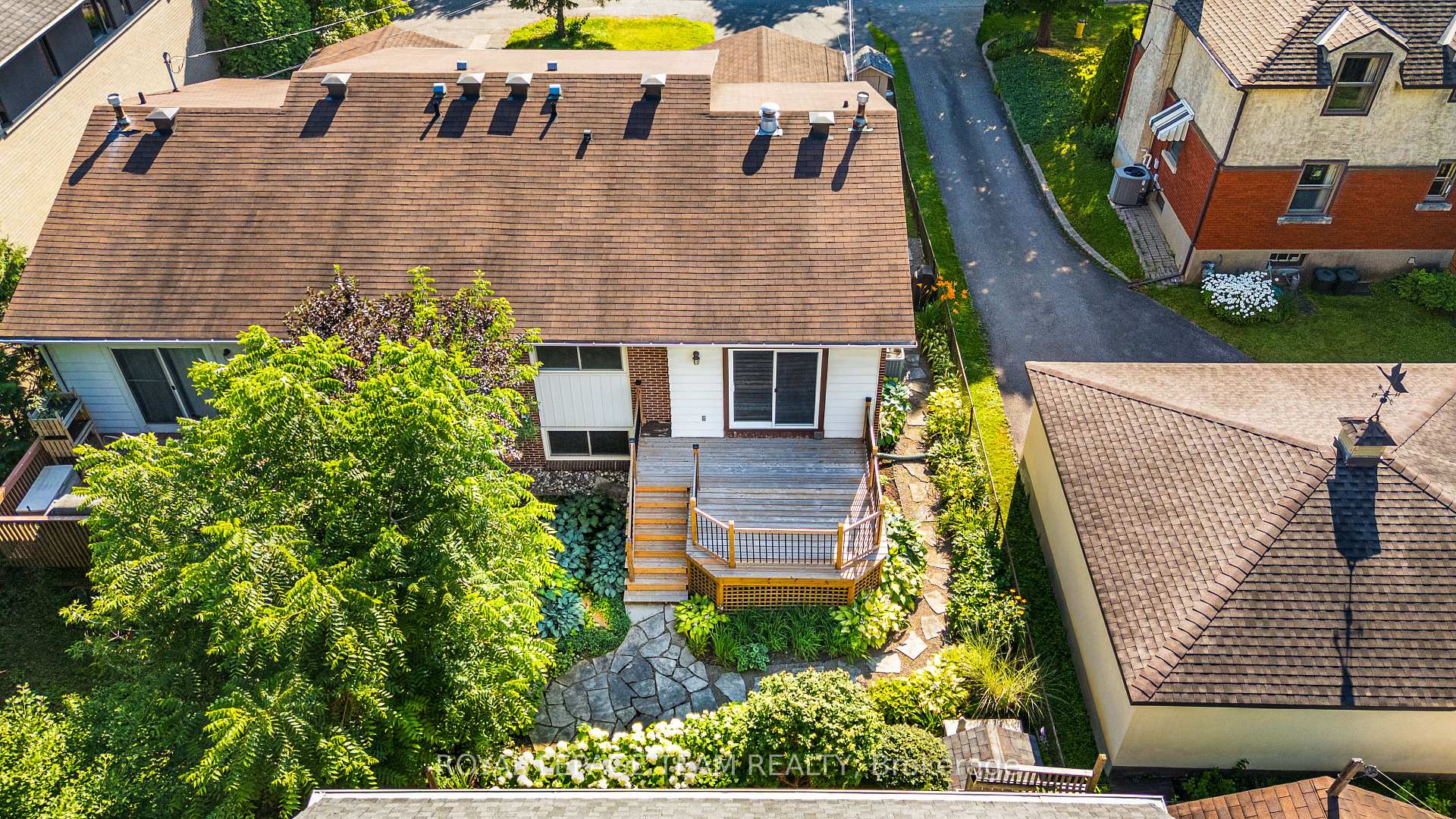 Photo 44 of 475 Melbourne Avenue, Ottawa, McKellar/Highland — HOMEH