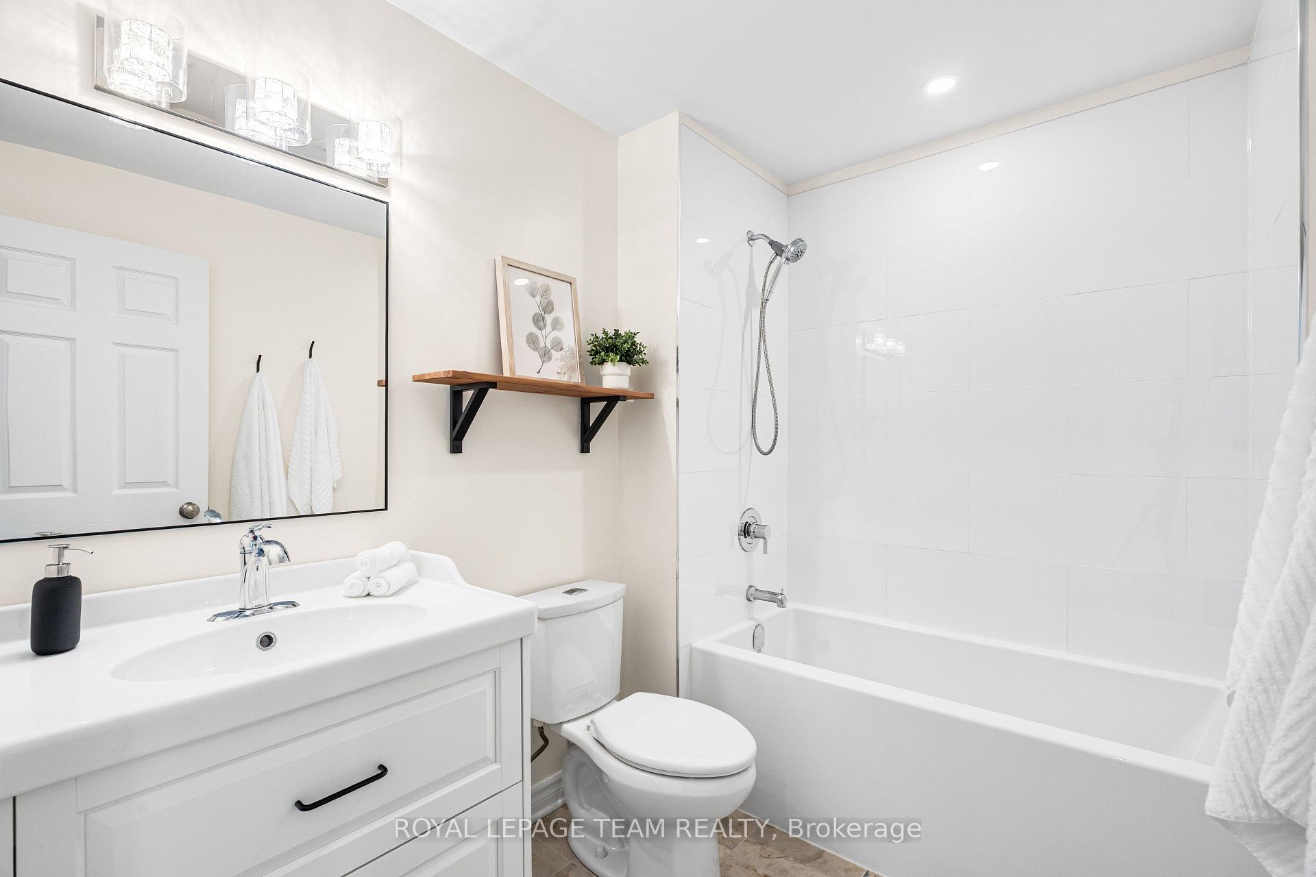 Photo 36 of 475 Melbourne Avenue, Ottawa, McKellar/Highland — HOMEH