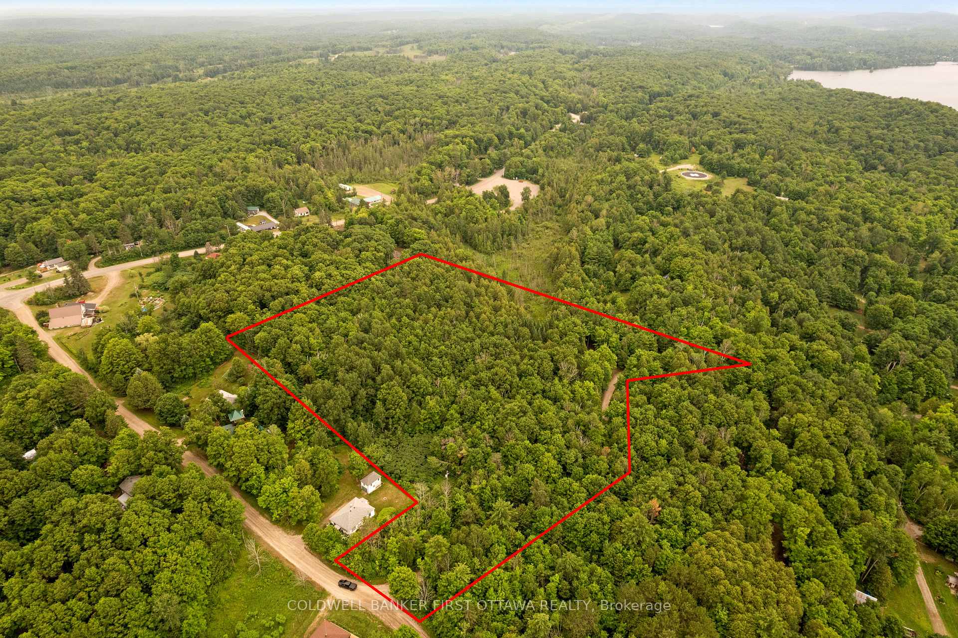 Photo 5 of 1039 Sunset Strip Lane, Frontenac, Frontenac North — HOMEH