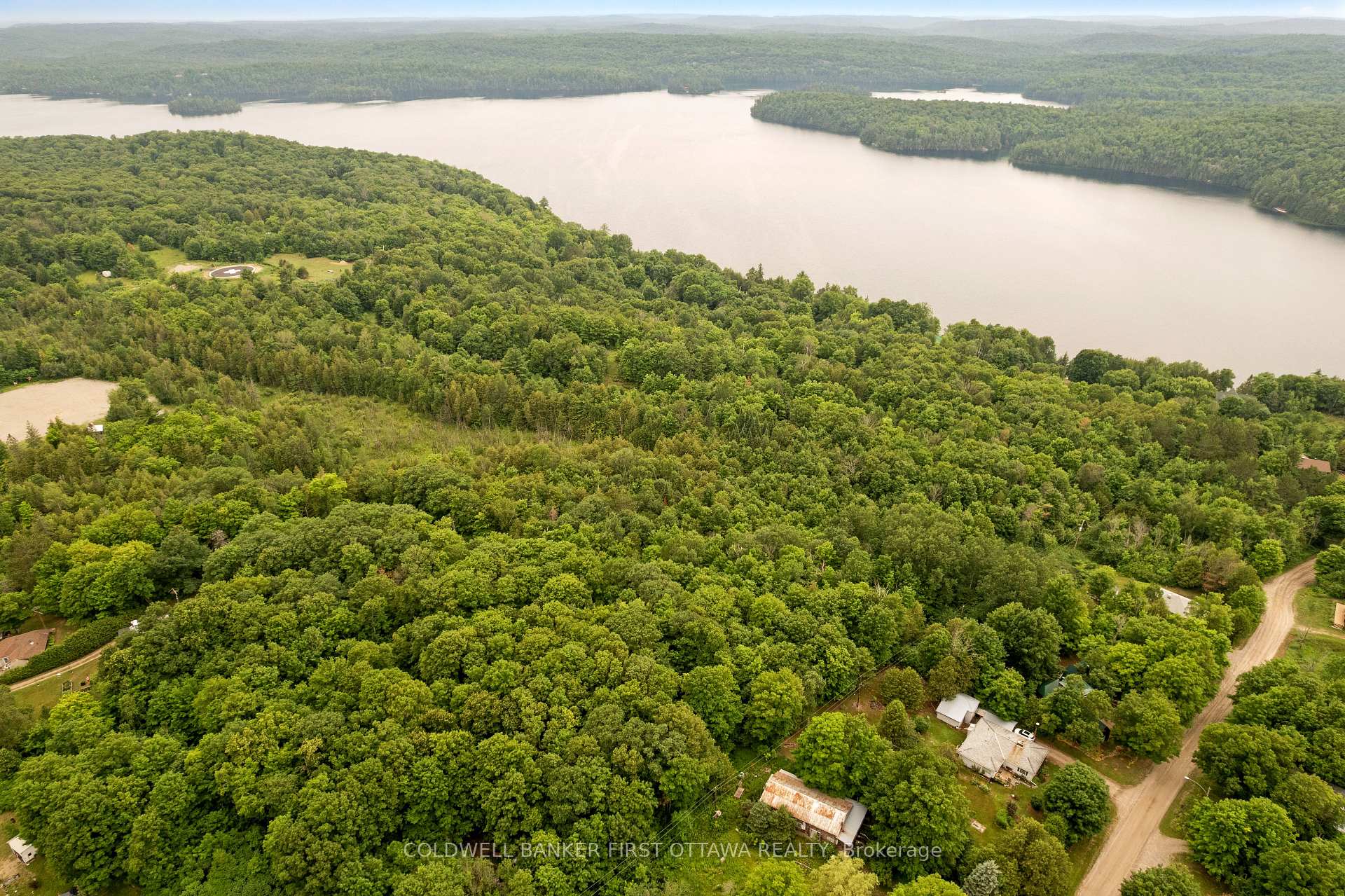 Photo 8 of 1039 Sunset Strip Lane, Frontenac, Frontenac North — HOMEH