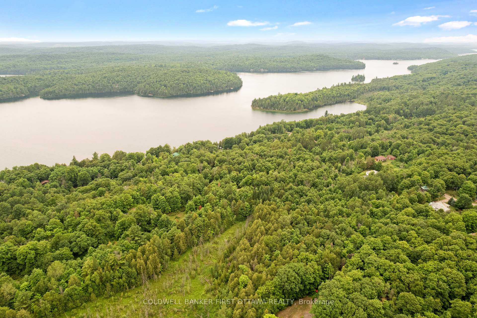 Photo 10 of 1039 Sunset Strip Lane, Frontenac, Frontenac North — HOMEH