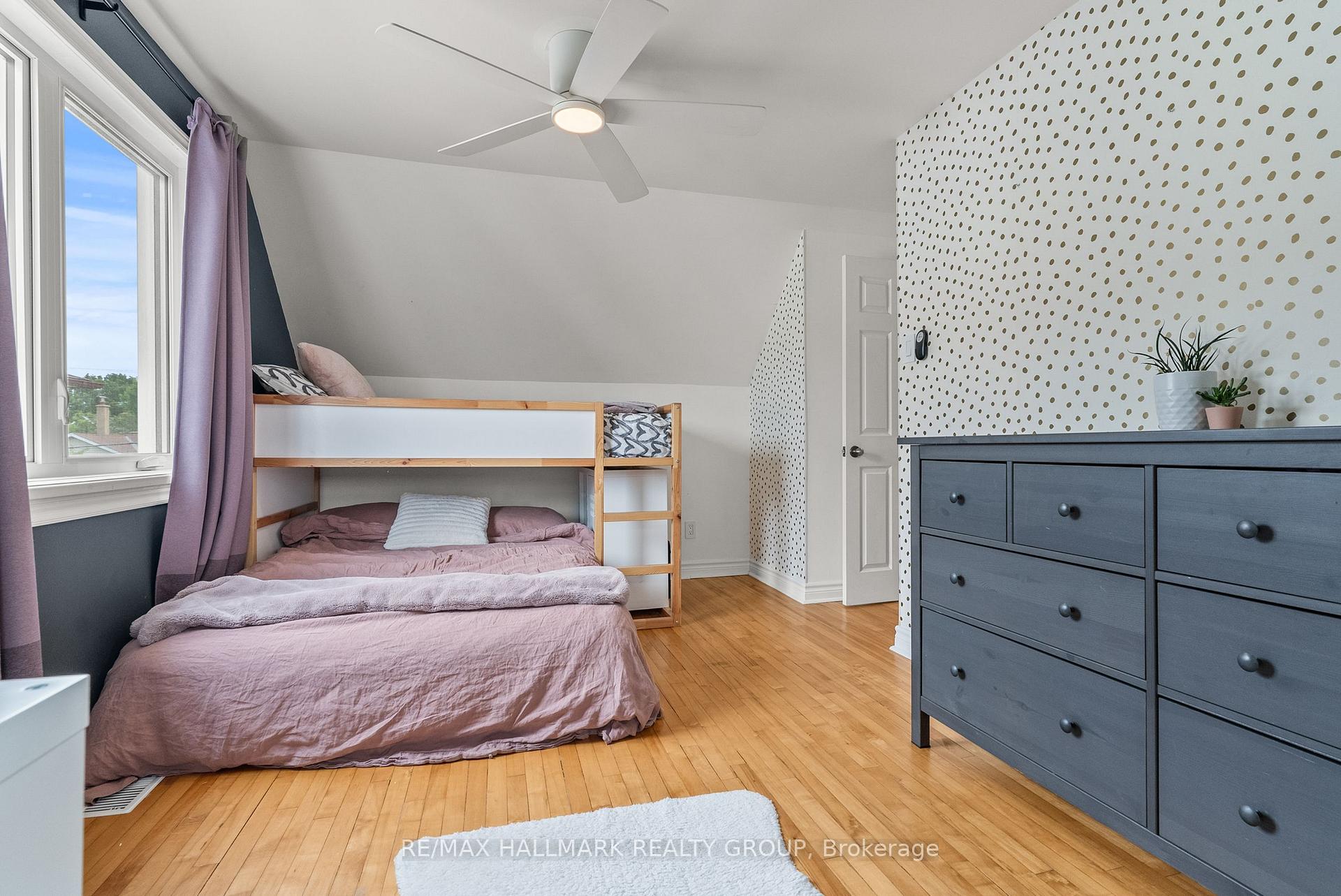 Photo 21 of 701 Cole Avenue, Ottawa, Laurentianview — HOMEH