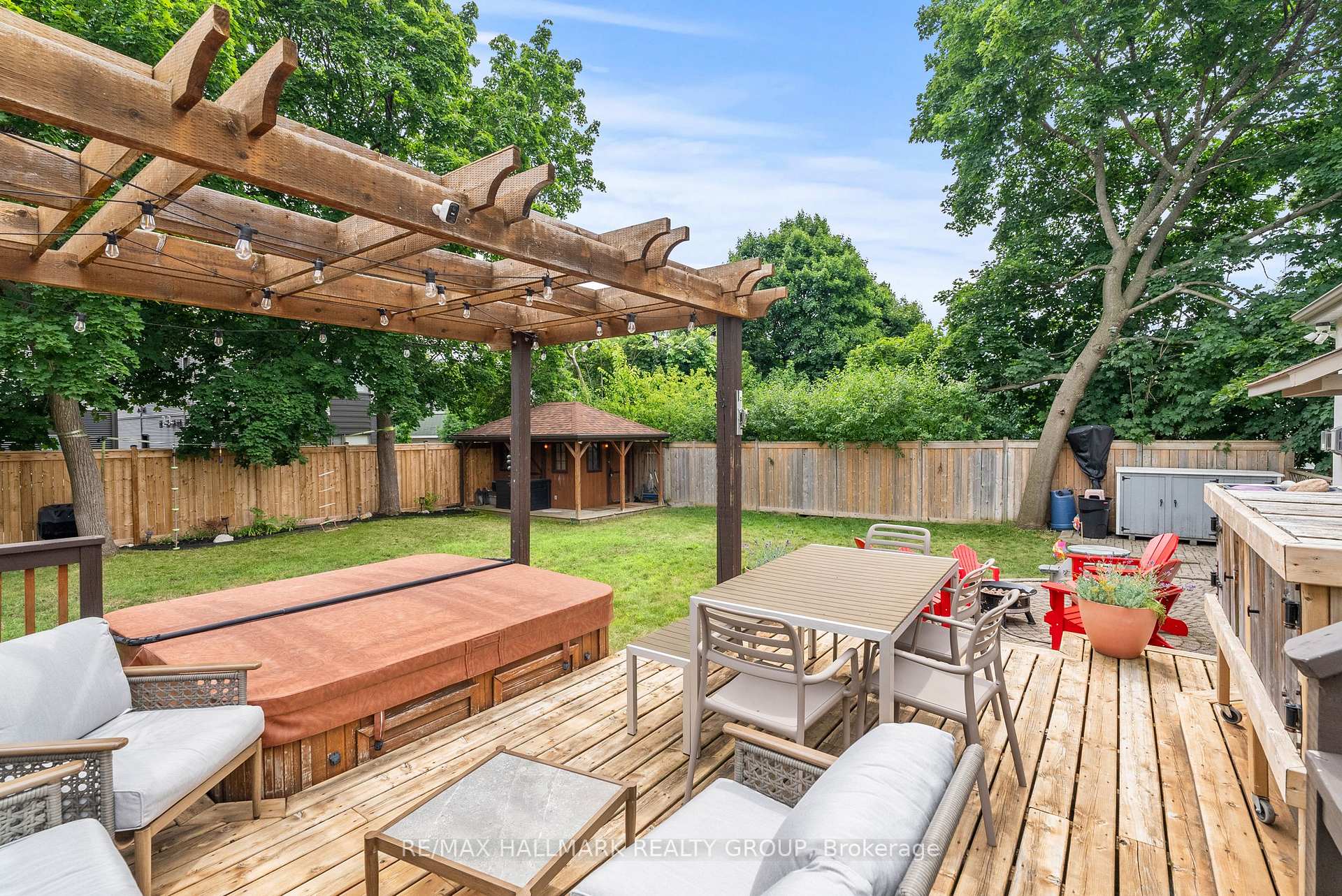 Photo 33 of 701 Cole Avenue, Ottawa, Laurentianview — HOMEH