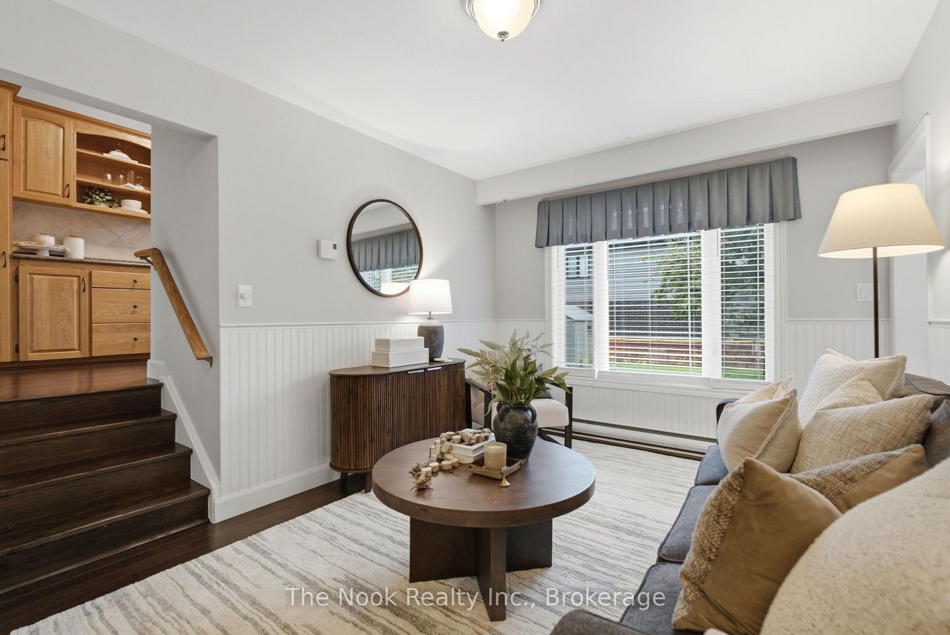 Photo 9 of 40 Keewatin Street S, Oshawa, Donevan — HOMEH