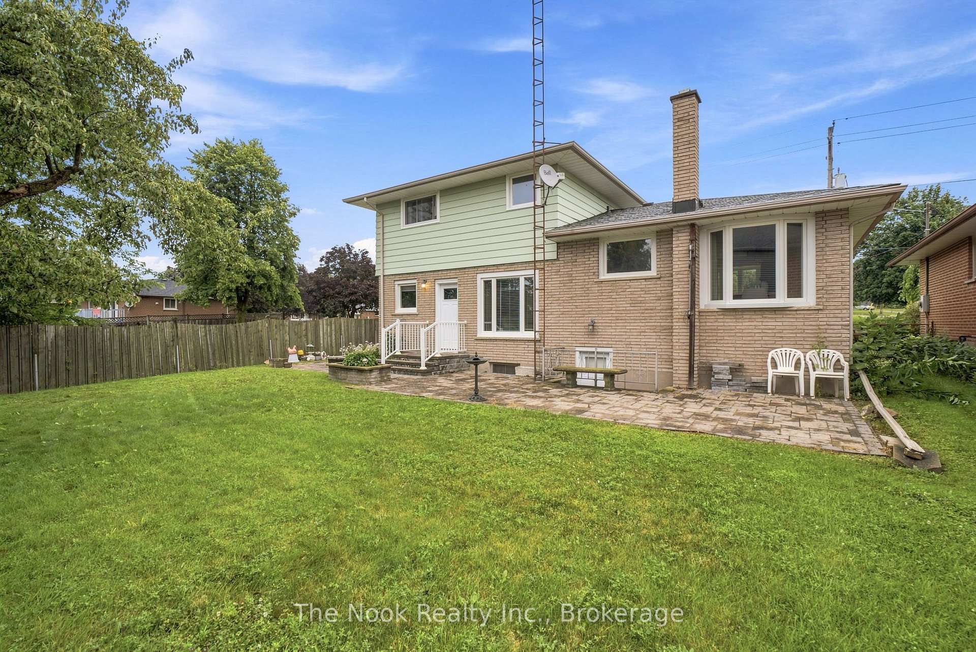 Photo 46 of 40 Keewatin Street S, Oshawa, Donevan — HOMEH