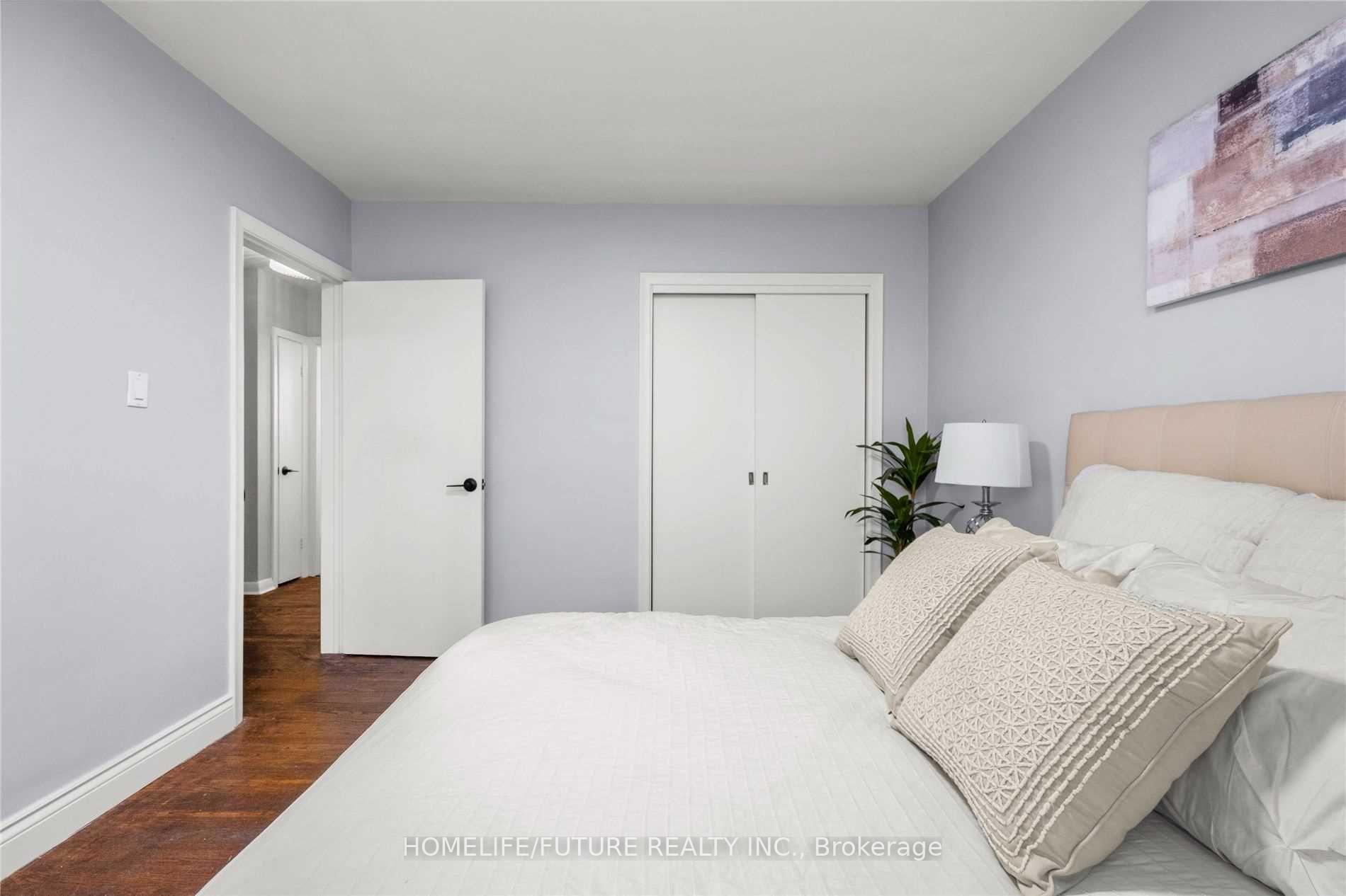 Photo 20 of 50 Benlight Crescent, Scarborough, Woburn — HOMEH