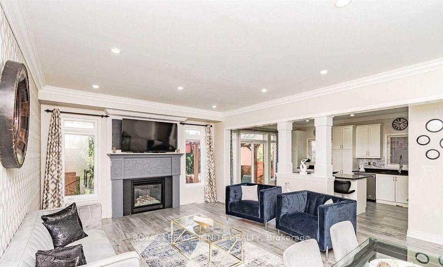 Photo 9 of 4760 Deforest Crescent, Burlington, Alton — HOMEH