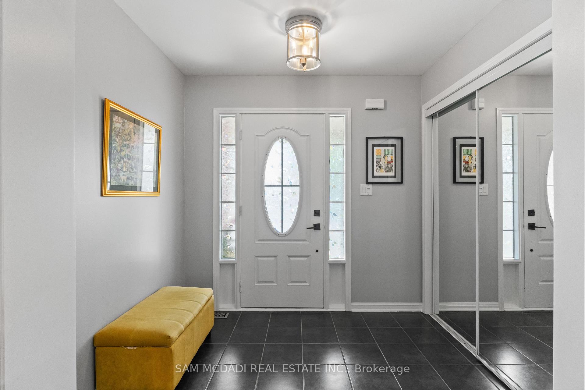 Photo 4 of 920 Clark Boulevard, Milton, Coates — HOMEH