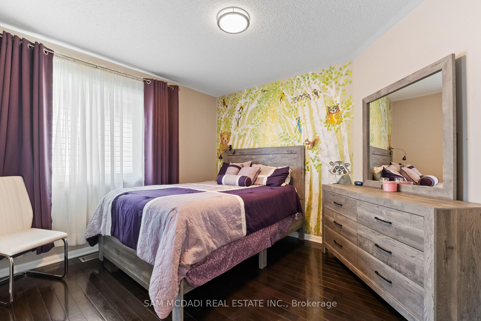 Photo 27 of 920 Clark Boulevard, Milton, Coates — HOMEH