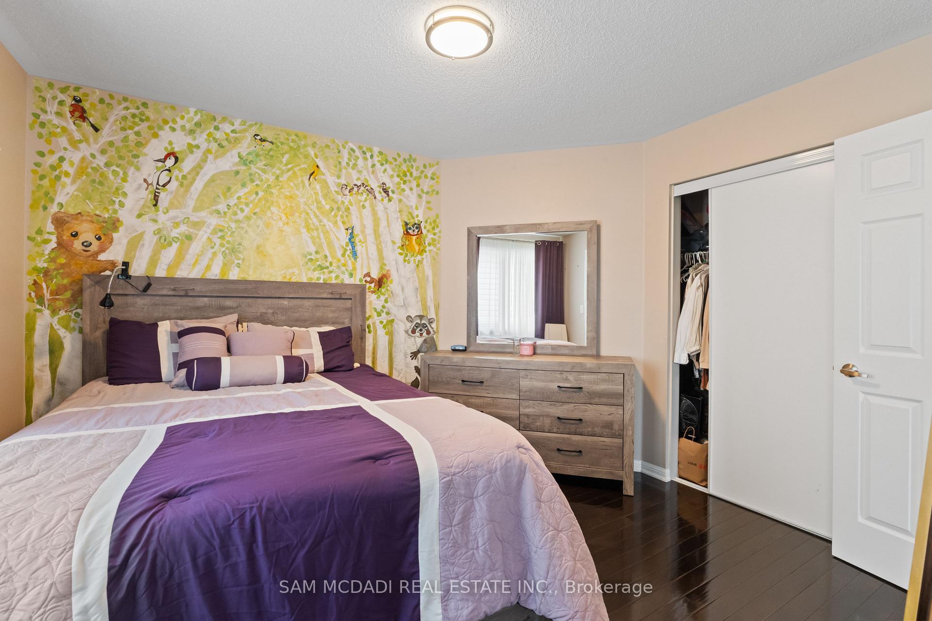 Photo 28 of 920 Clark Boulevard, Milton, Coates — HOMEH