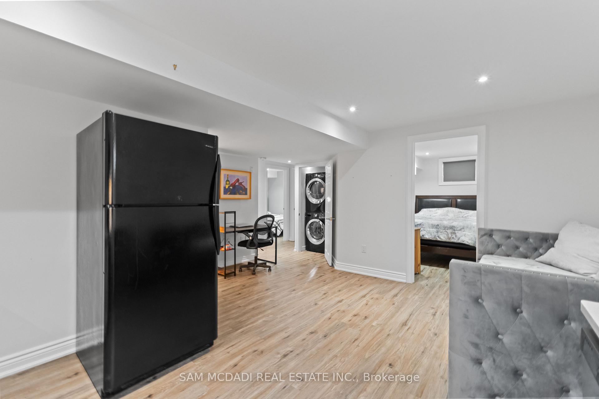 Photo 30 of 920 Clark Boulevard, Milton, Coates — HOMEH