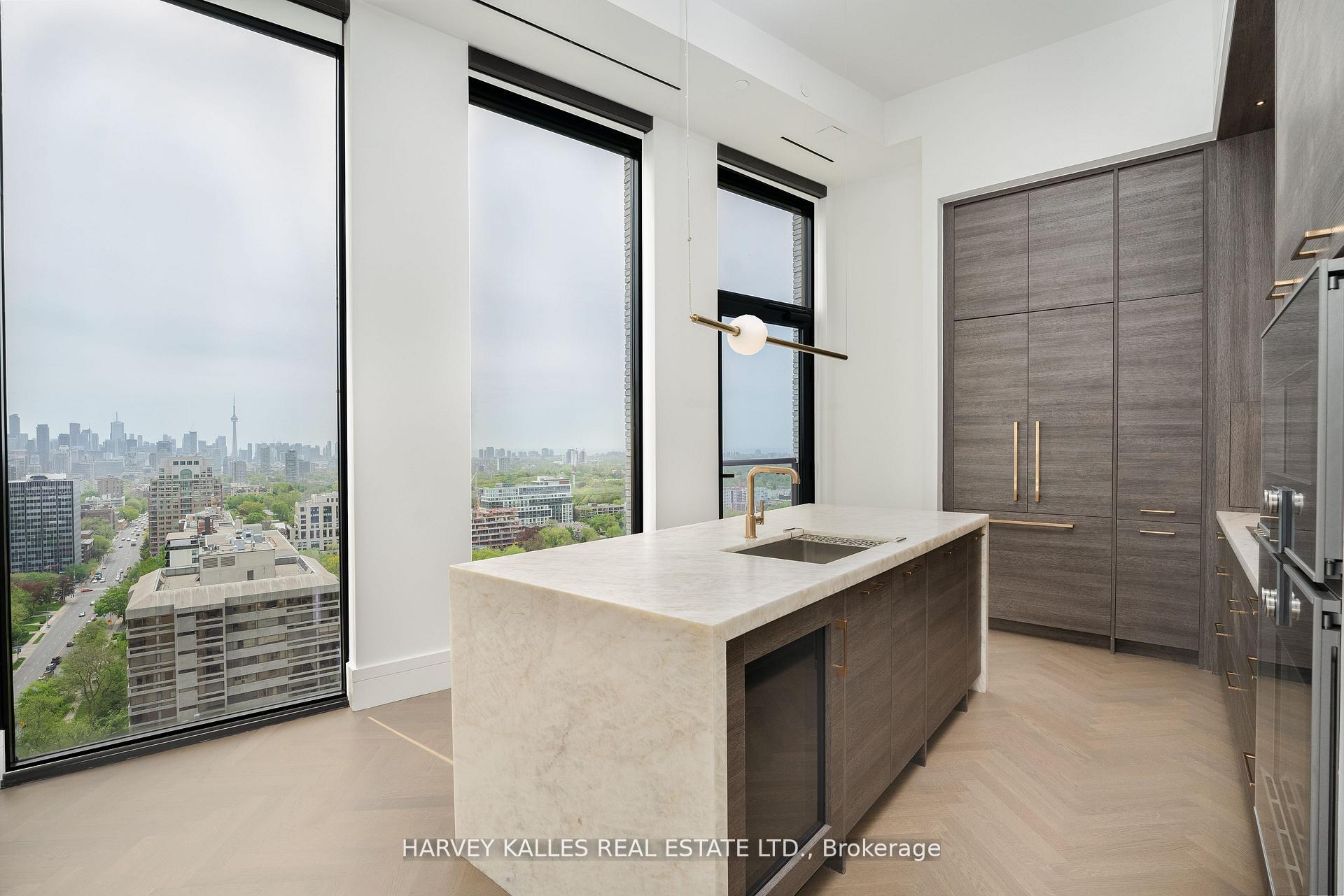 Photo 5 of Unit 2002, 215 Lonsdale Road, Toronto, Forest Hill South — HOMEH