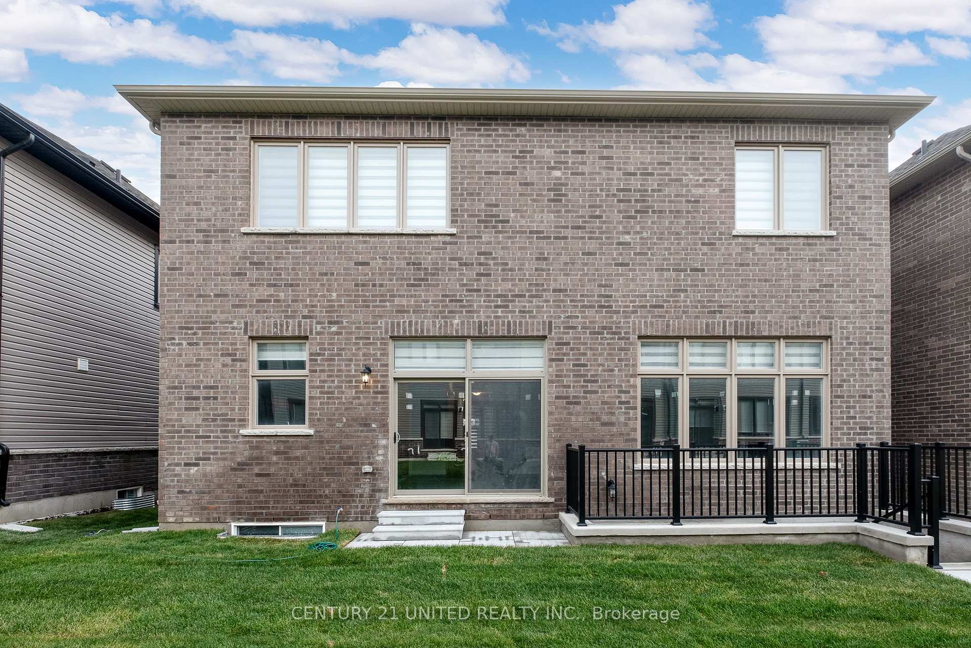 Photo 13 of Unit 2 (lower level), 1040 Unit A Suddard Avenue, Oshawa, Kedron — HOMEH