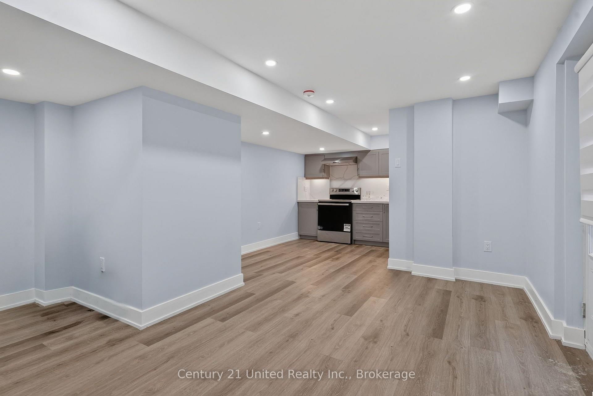 Photo of Unit 2 (lower level), 1040 Unit A Suddard Avenue