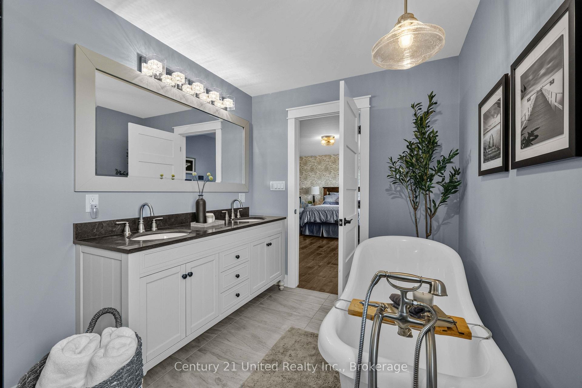 Photo 23 of 947 Payne Line, Douro-Dummer — HOMEH