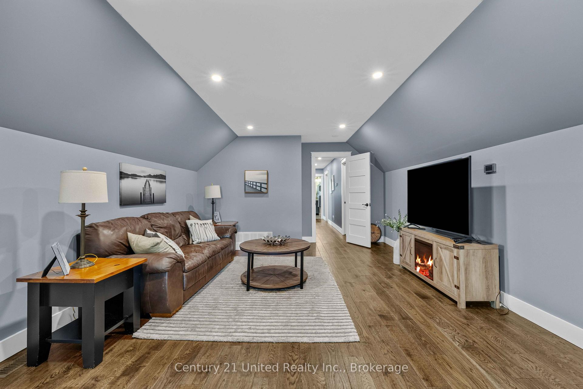 Photo 30 of 947 Payne Line, Douro-Dummer — HOMEH