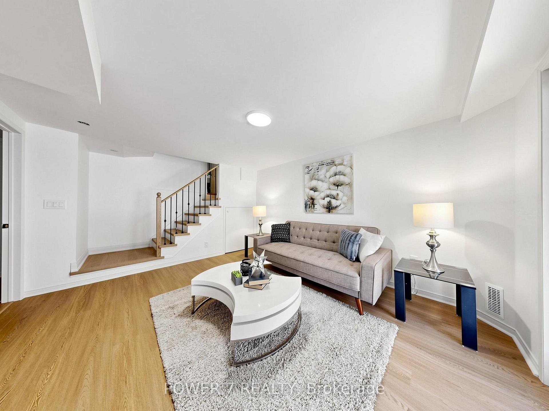 Photo 40 of 20 Mccaul Street, Markham, Berczy — HOMEH