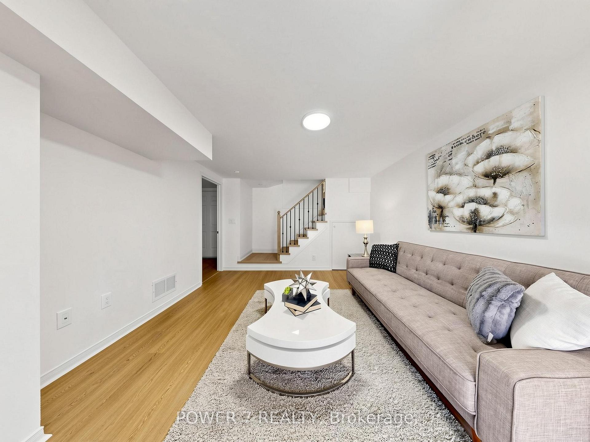 Photo 41 of 20 Mccaul Street, Markham, Berczy — HOMEH