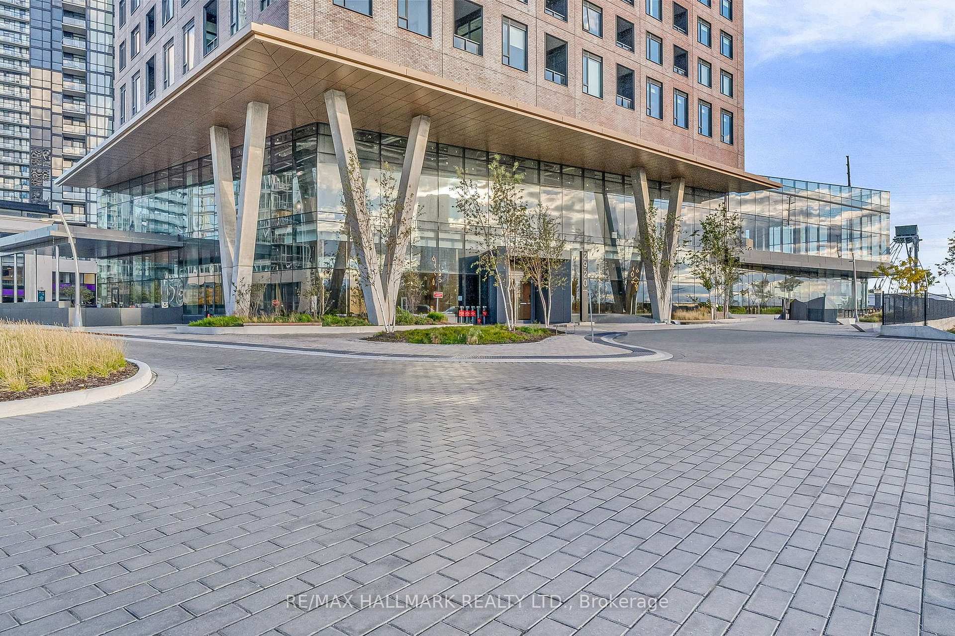Photo 3 of Unit 2903, 2920 Highway 7, Vaughan, Concord — HOMEH