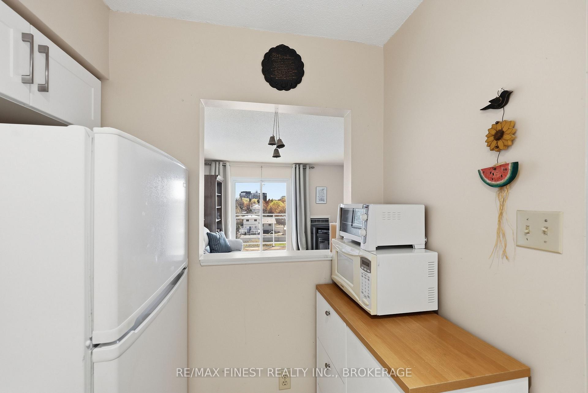 Photo 9 of Unit 610, 745 Davis Drive, Kingston, East Gardiners Rd — HOMEH