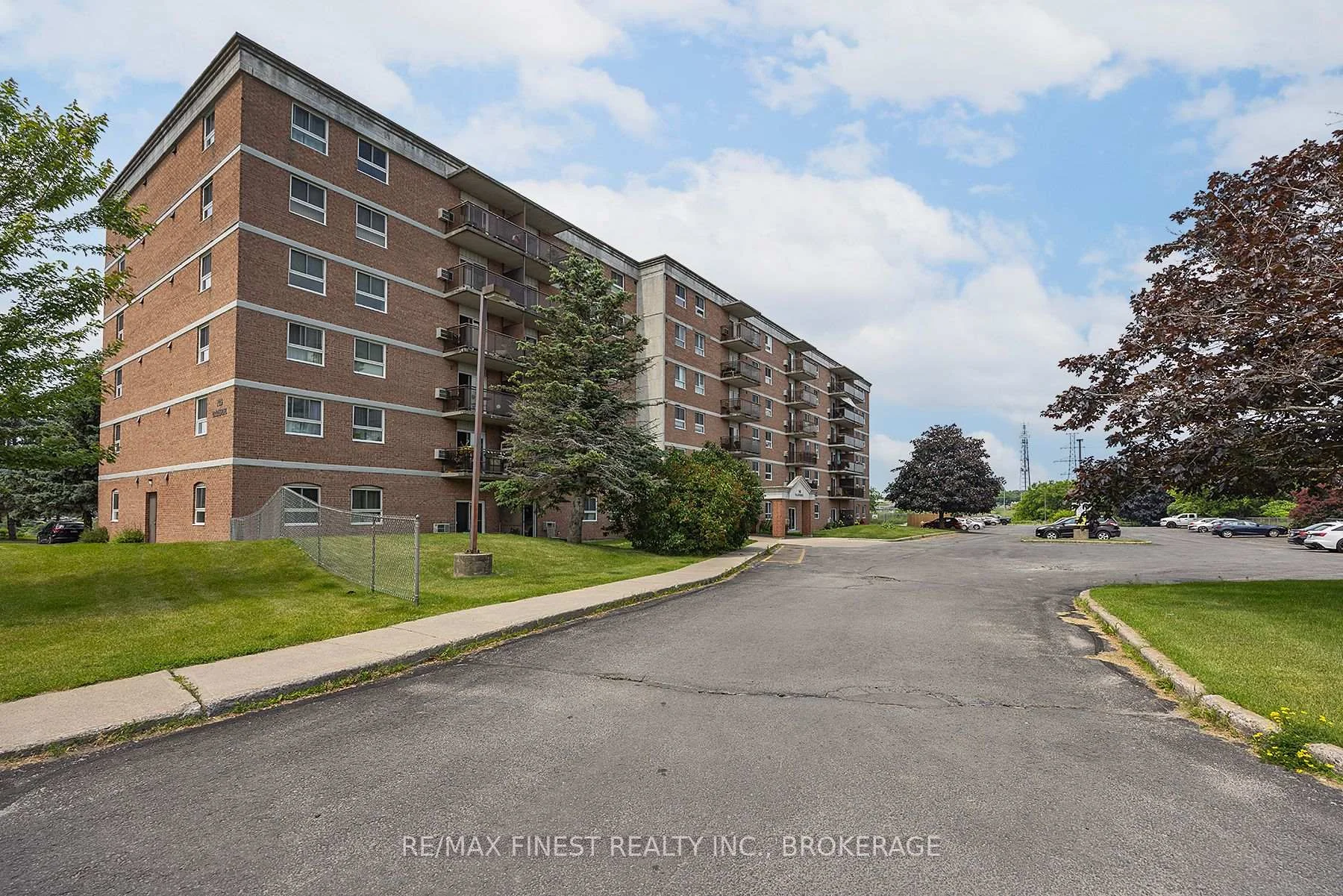 Photo 31 of Unit 610, 745 Davis Drive, Kingston, East Gardiners Rd — HOMEH