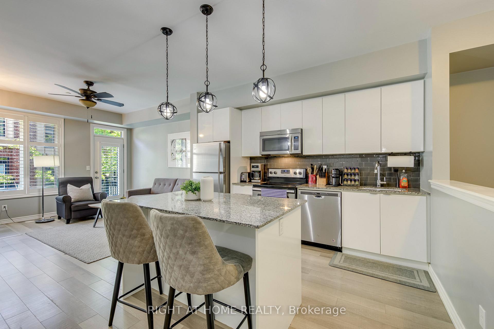 Photo 5 of Unit 109, 40 Carnation Avenue, Etobicoke, Long Branch — HOMEH