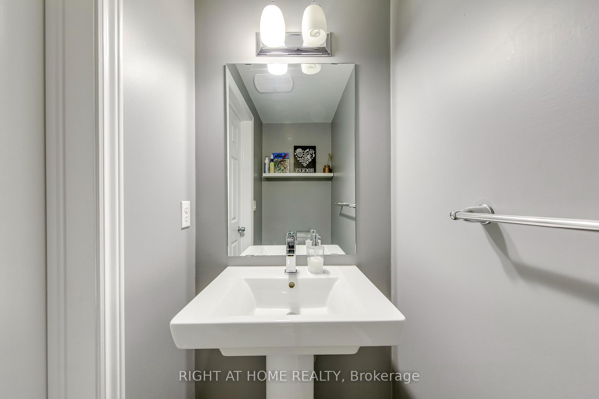 Photo 8 of Unit 109, 40 Carnation Avenue, Etobicoke, Long Branch — HOMEH