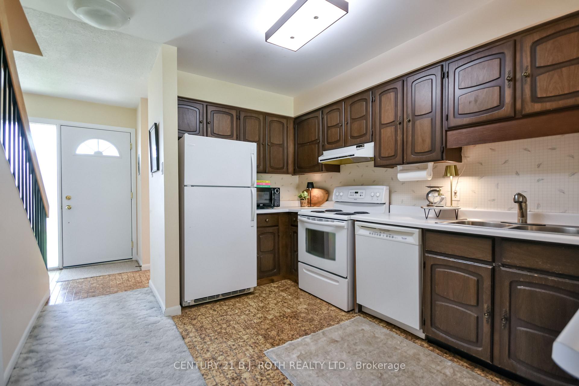 Photo 12 of Unit Unit 20, 2 Paradise Boulevard, Ramara, Rural Ramara — HOMEH