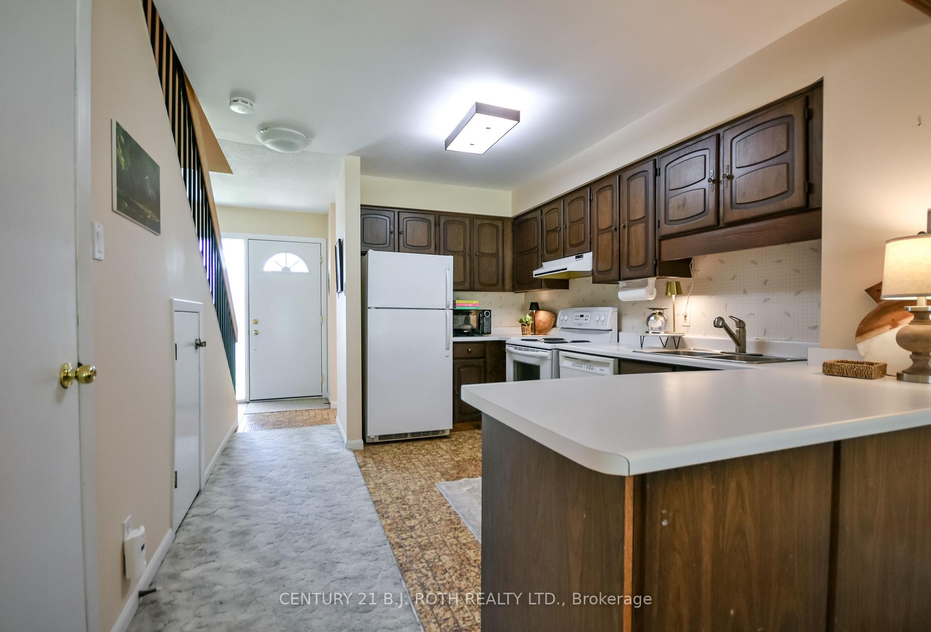 Photo 13 of Unit Unit 20, 2 Paradise Boulevard, Ramara, Rural Ramara — HOMEH