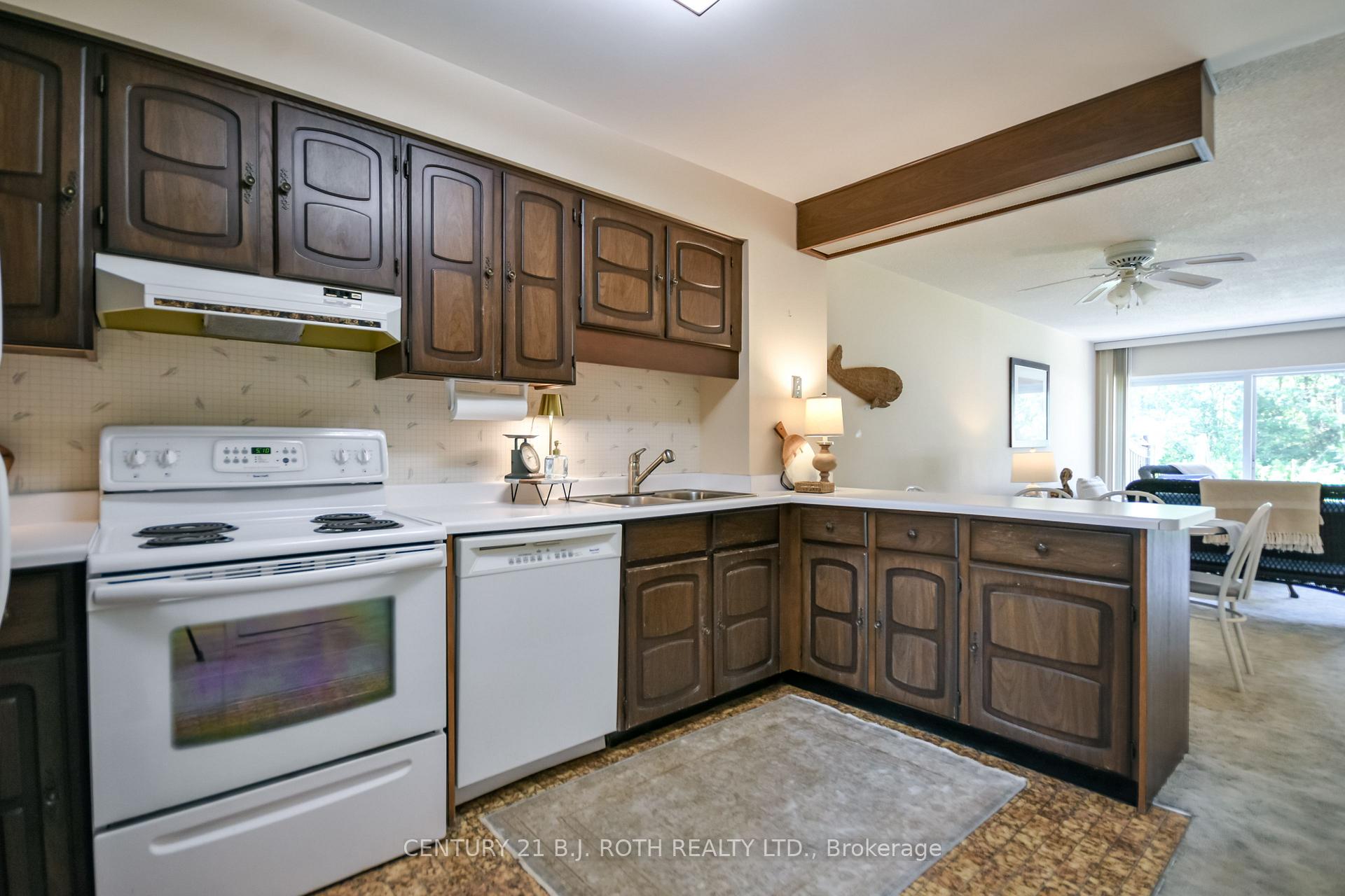 Photo 14 of Unit Unit 20, 2 Paradise Boulevard, Ramara, Rural Ramara — HOMEH