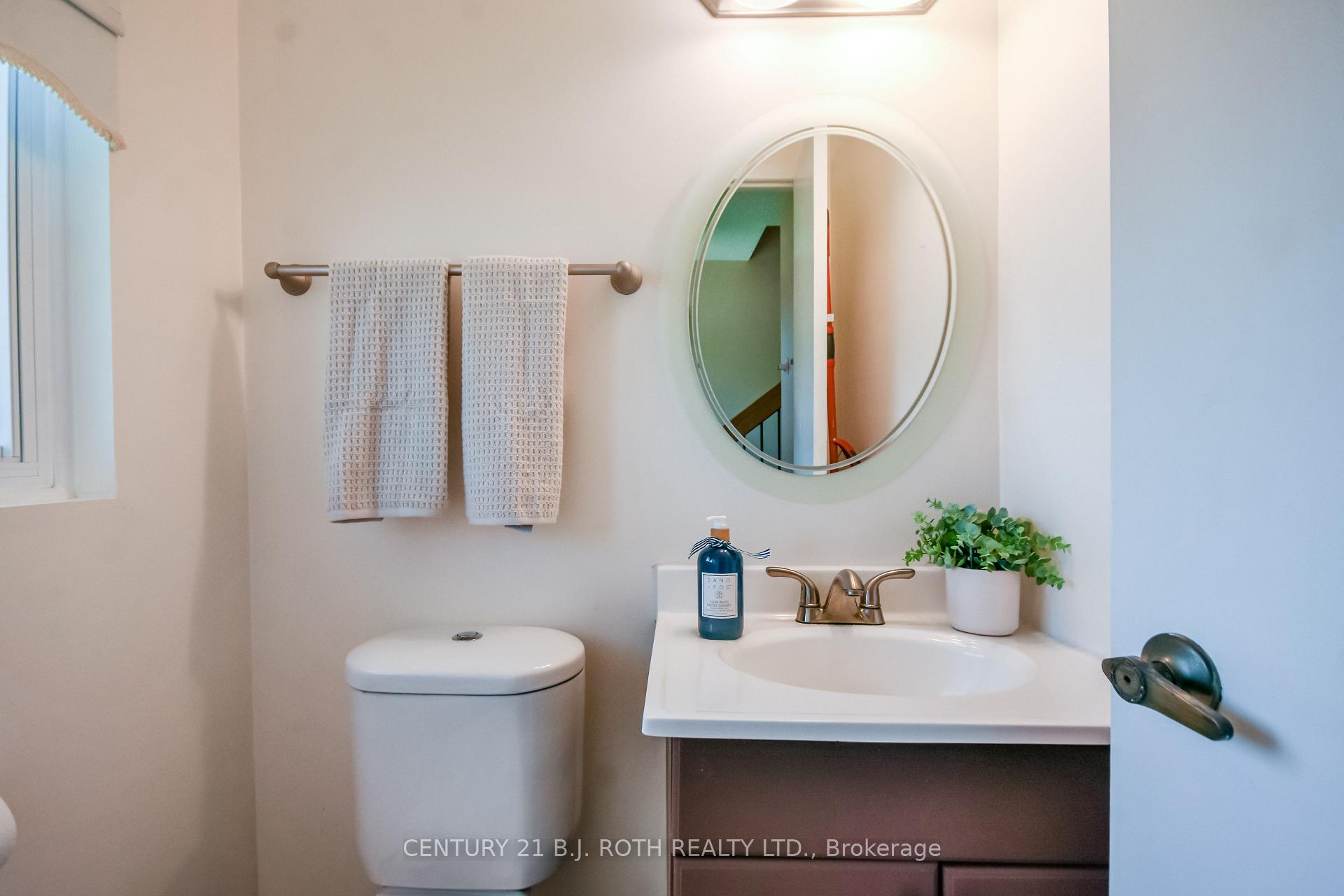 Photo 11 of Unit Unit 20, 2 Paradise Boulevard, Ramara, Rural Ramara — HOMEH