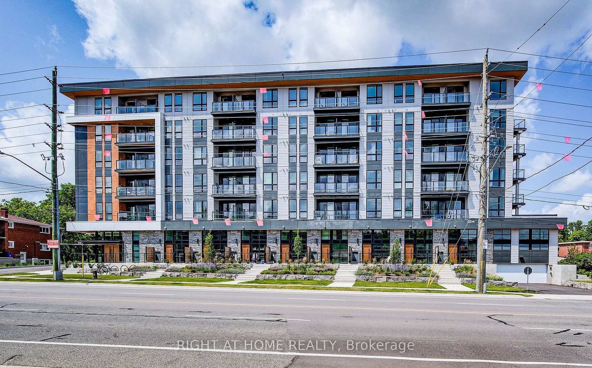 Front of Unit 205, 312 Erb Street W