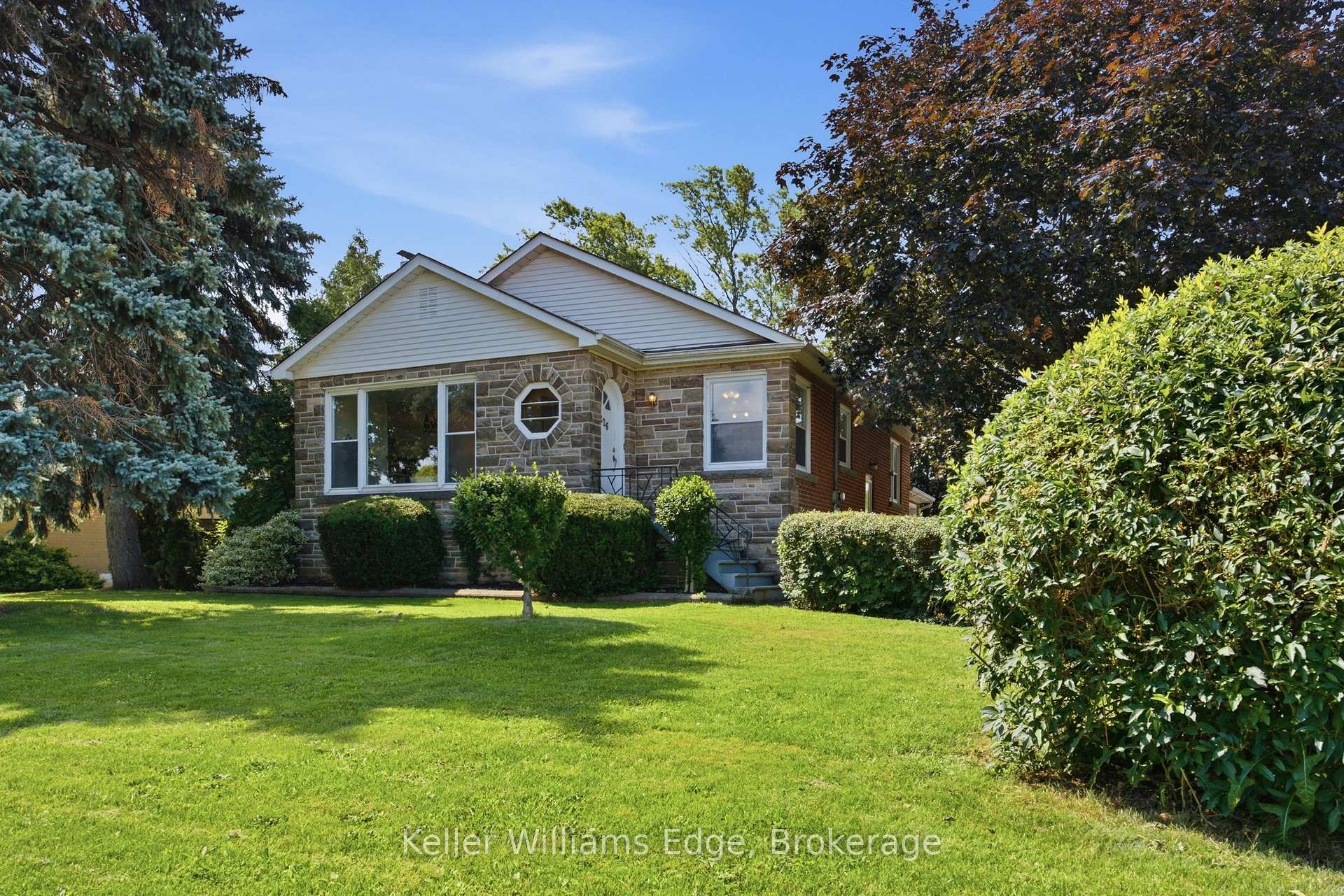 Photo 12 of 226 8 Highway, Hamilton, Stoney Creek — HOMEH