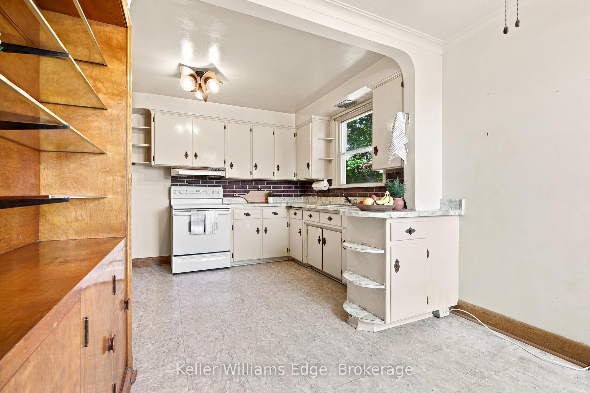 Photo 19 of 226 8 Highway, Hamilton, Stoney Creek — HOMEH