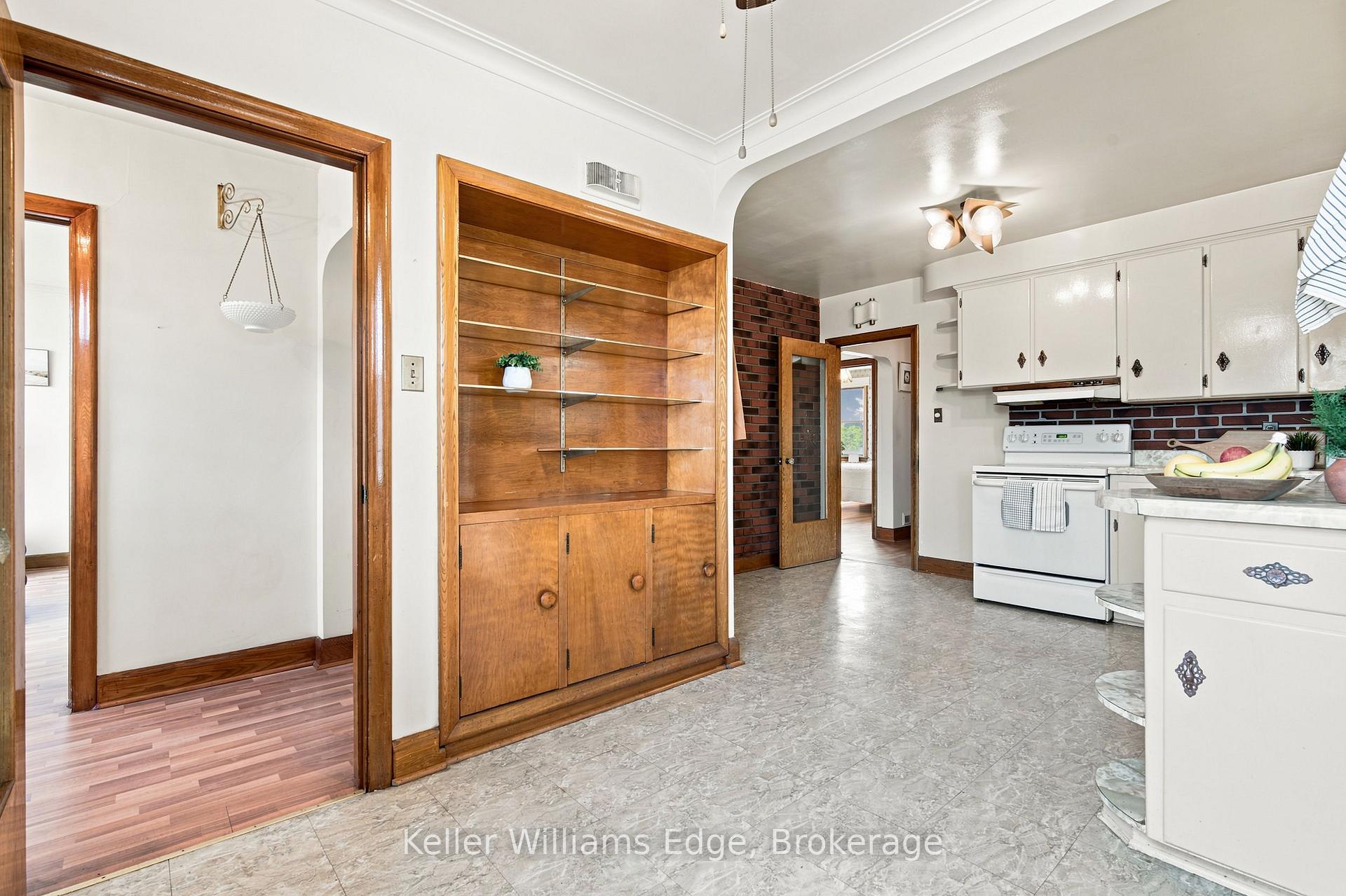 Photo 24 of 226 8 Highway, Hamilton, Stoney Creek — HOMEH