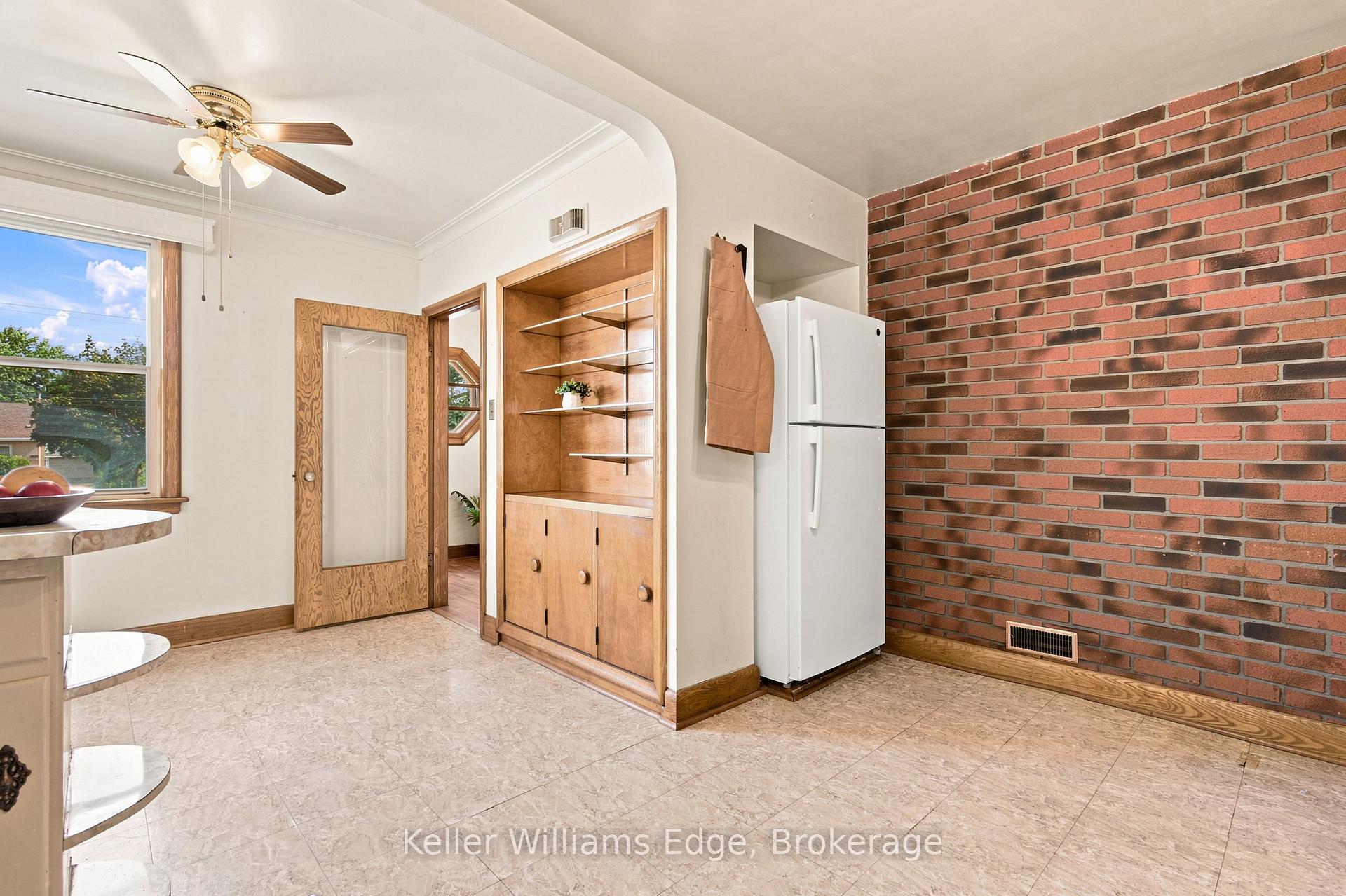 Photo 25 of 226 8 Highway, Hamilton, Stoney Creek — HOMEH