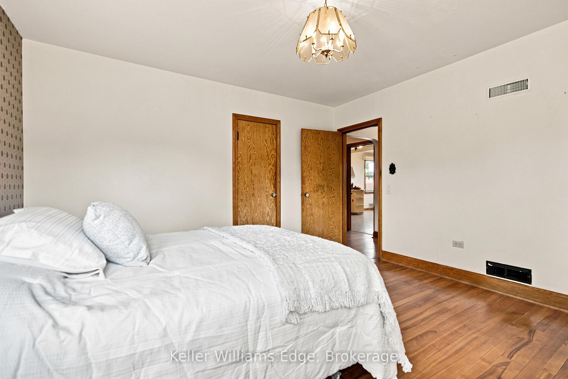 Photo 28 of 226 8 Highway, Hamilton, Stoney Creek — HOMEH