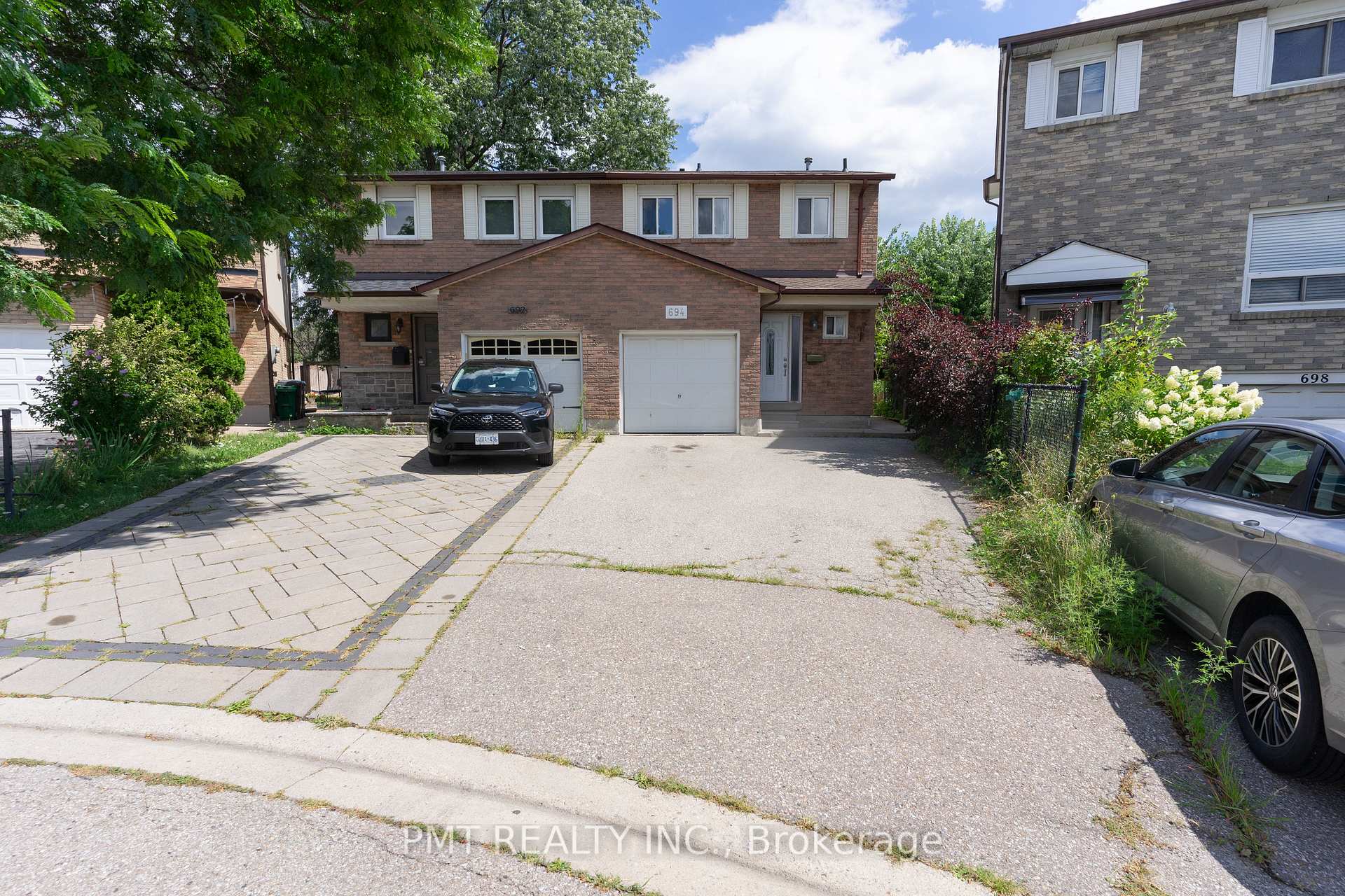 Photo 1 of 694 Carrying Place, Mississauga, Creditview — HOMEH