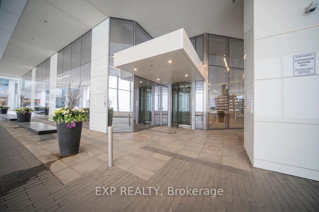 Photo 13 of Unit 2111, 100 Harbour Street, Toronto, Waterfront Communities — HOMEH